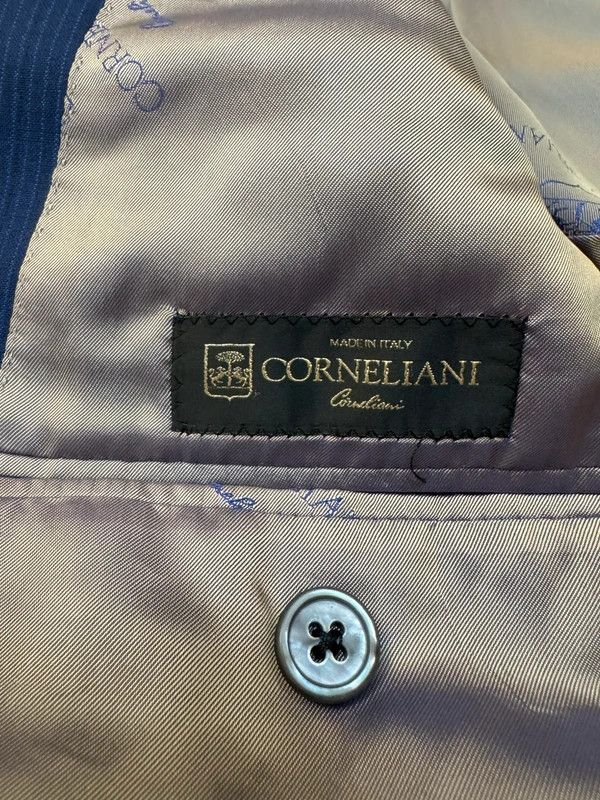 Corneliani Corneliani Italy Academy Suit Virgin Wool 48 like new Size 48R - 9 Thumbnail