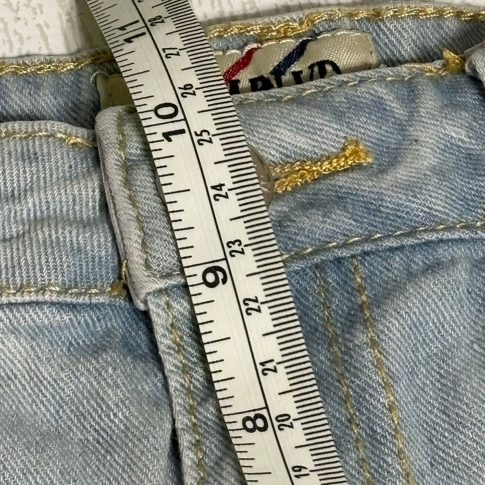 Other Denim Blvd Blue Light Wash Distressed Shorts Size Small Size 27" / US 4 / IT 40 - 5 Thumbnail