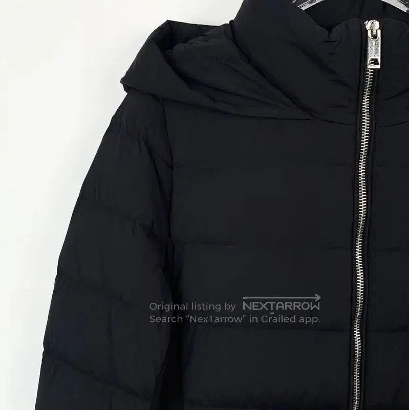Burberry Burberry Women's Black Padded Down Coat. Size S / US 4 / IT 40 - 3 Thumbnail