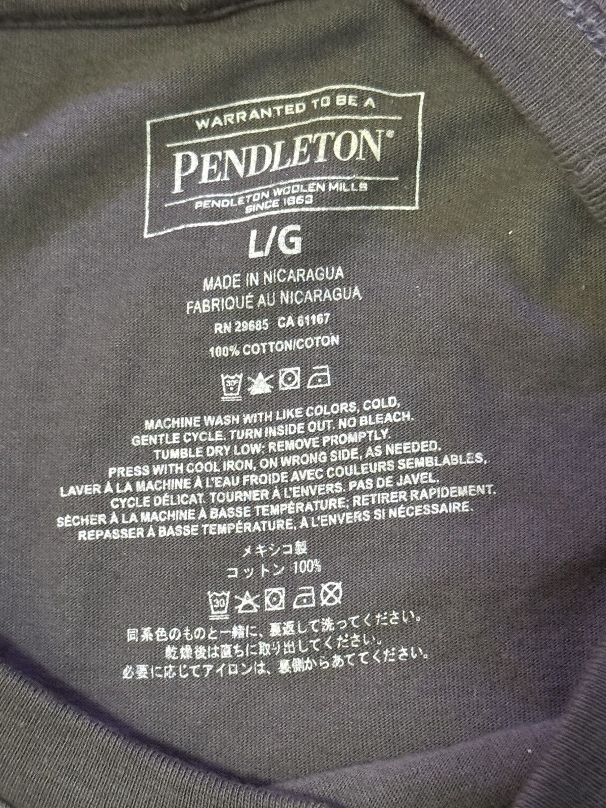 Pendleton Pendleton Womens black tribal skull graphic Size Large Size L / US 10 / IT 46 - 4 Thumbnail