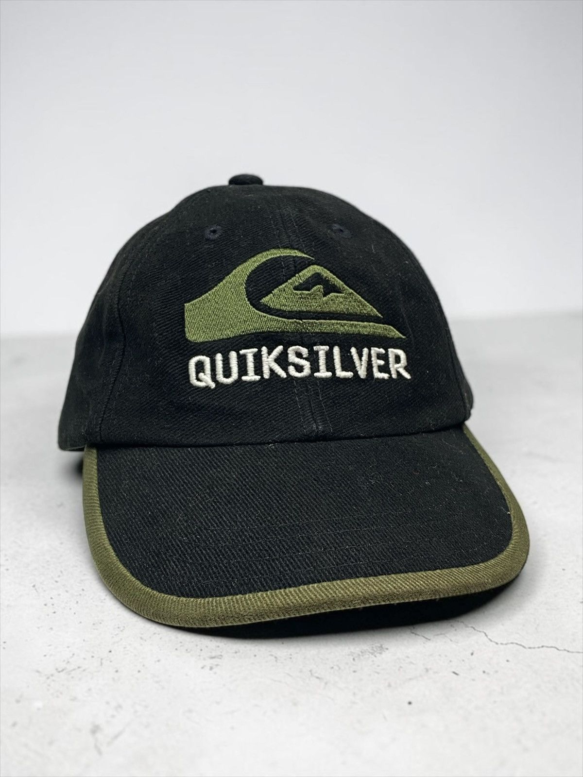 Quiksilver Vintage Quiksilver 2000s Cap Size ONE SIZE - 1 Thumbnail