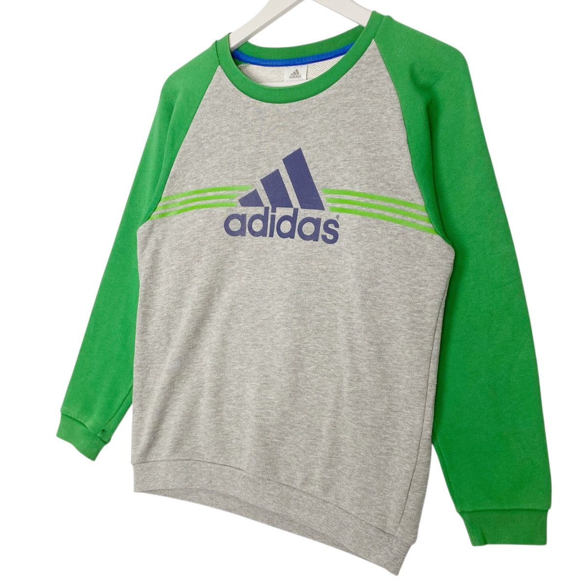 Vintage Vintage Adidas Crewneck Sweatshirt Green Pullover Jumper S Size US S / EU 44-46 / 1 - 2 Thumbnail
