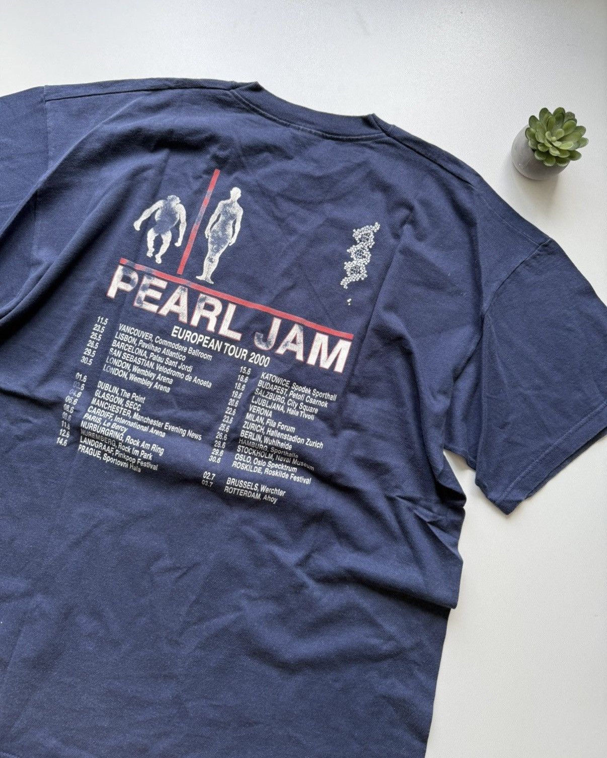 Vintage 2000 Vintage Pearl Jam Rock T-Shirt Screen stars Size XL Size US XL / EU 56 / 4 - 4 Thumbnail