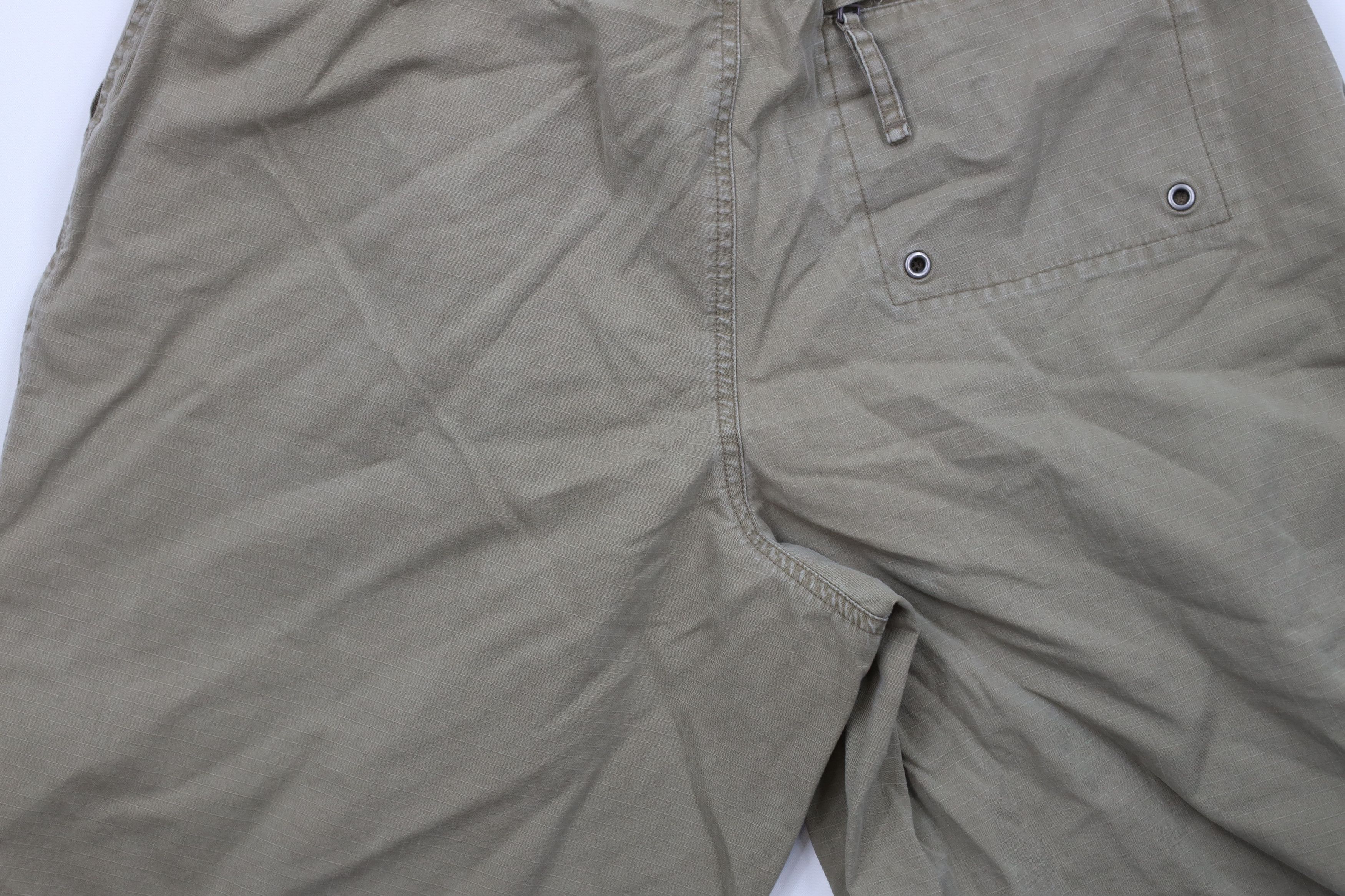 Gap Vintage Y2K 2000 Gap Belted Ripstop Cargo Shorts Green Brown Size US 34 / EU 50 - 10 Thumbnail