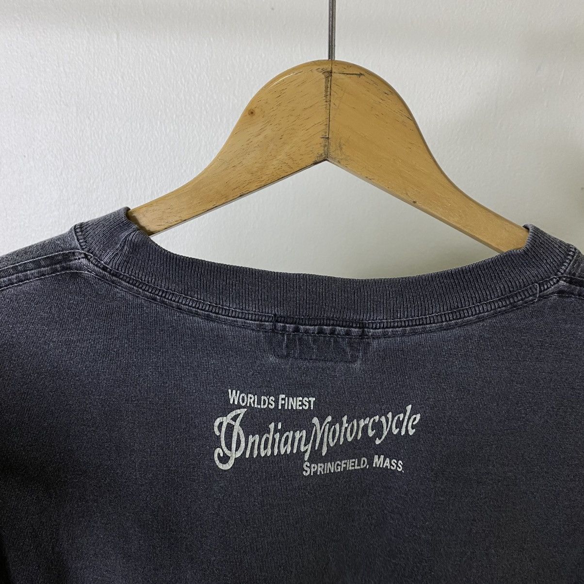 Indian Motorcycle Y2K Indian Motorcycle Masters Of The Road Sleeves Hit TShirt Size US M / EU 48-50 / 2 - 8 Thumbnail