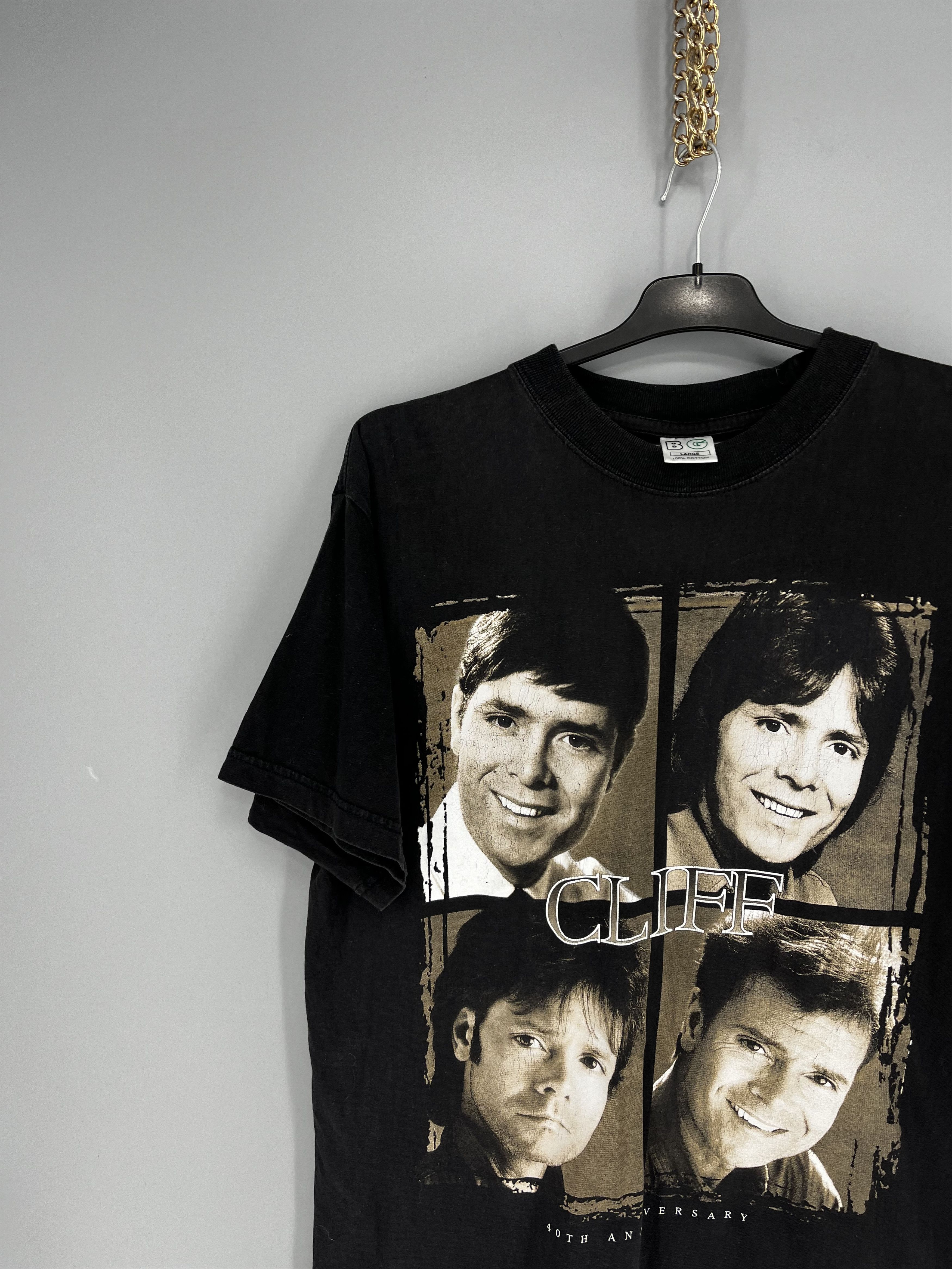 Band Tees Vintage Cliff Richard T Shirt Australia NZ Anniversary 1998 Size US L / EU 52-54 / 3 - 4 Thumbnail