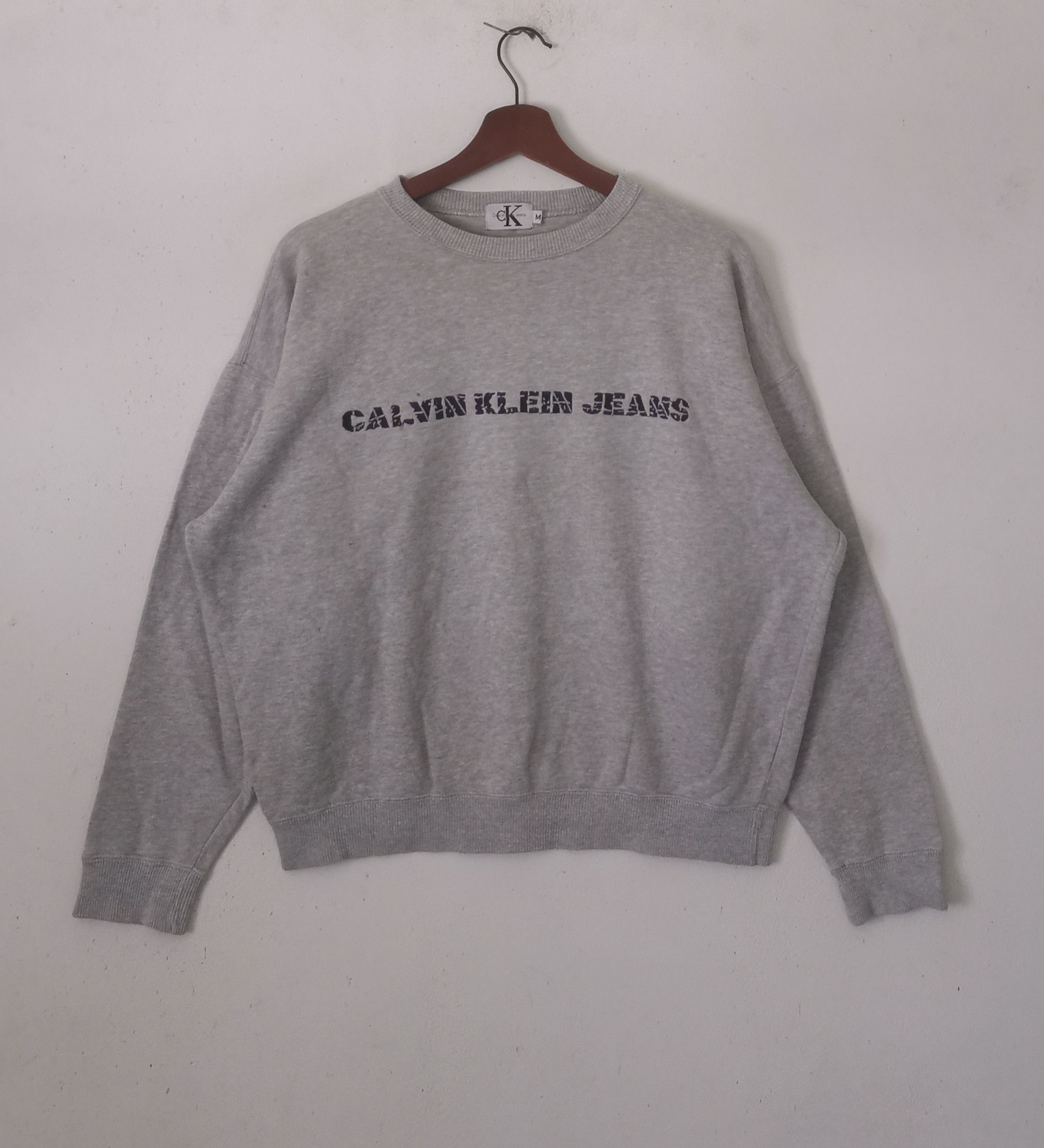 Calvin Klein × Vintage Rare Vintage Calvin Klein sweatshirt grey colour Size US M / EU 48-50 / 2 - 1 Thumbnail