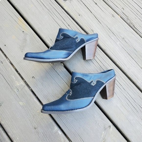 Vintage Vintage 70s Western Boho Blue Leather and Suede Heeled Mules Size US 8 / IT 38 - 3 Thumbnail