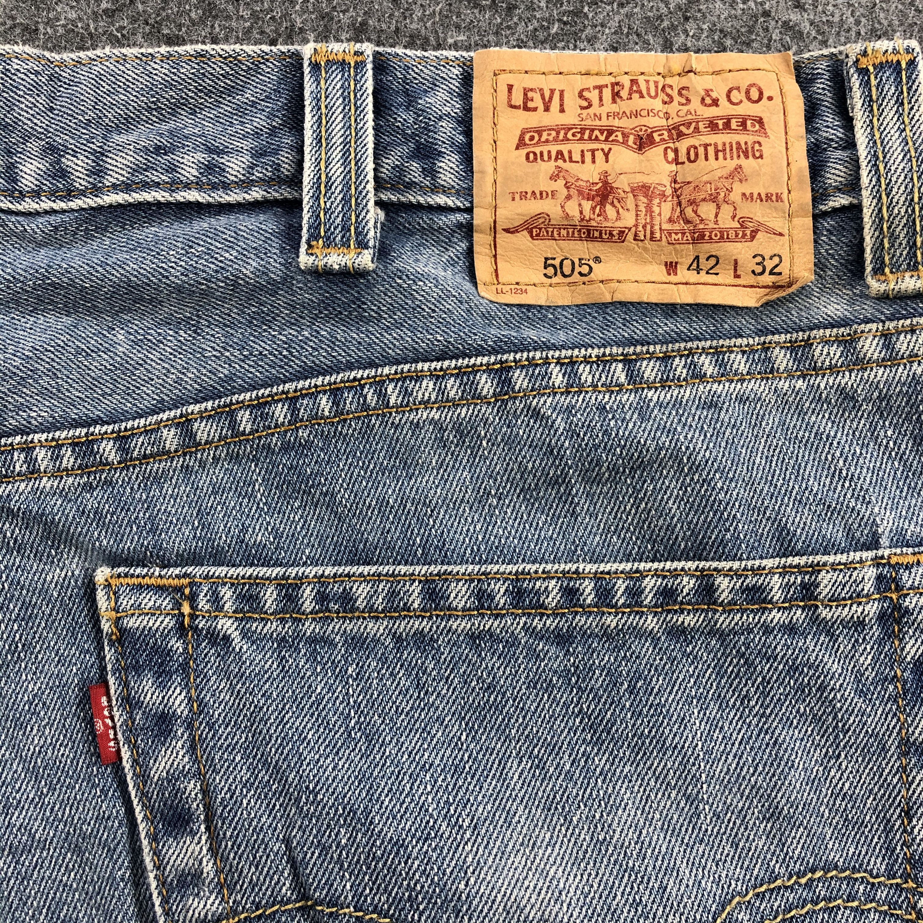 Levi's × Vintage Vintage Light Wash Levis 505 Jeans-JM1017 Size US 43 - 6 Thumbnail