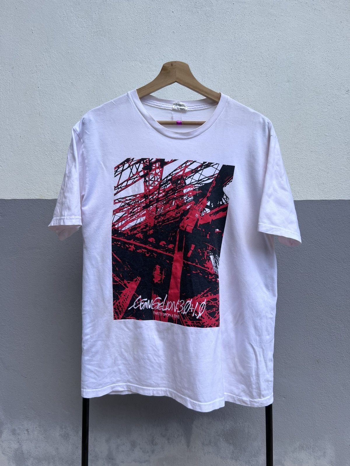 Anime Vintage Evangelion 3.0 + 1.0 Thrice Upon a Time Anime Tee Size US L / EU 52-54 / 3 - 1 Thumbnail