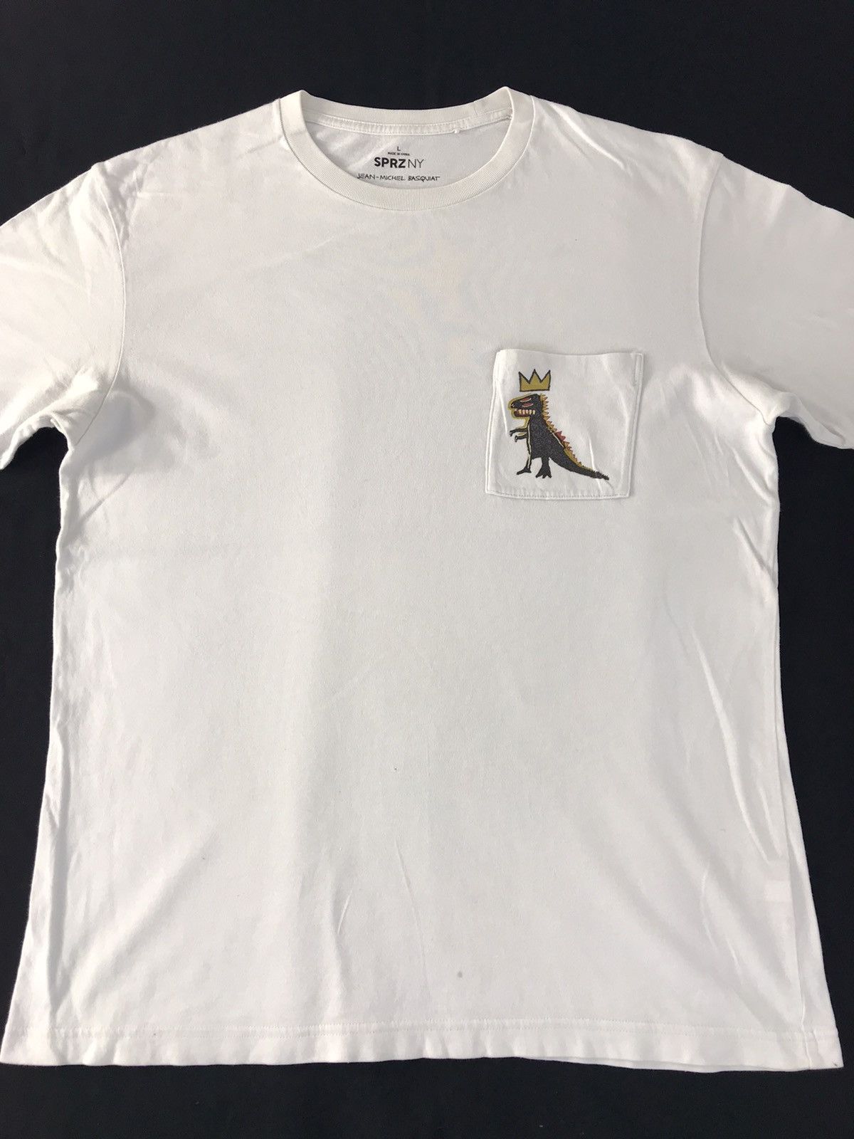Jean-Michel Basquiat Jean Michel Basquiat Dinosaur Single Pocket Pop Art Tee Size US L / EU 52-54 / 3 - 3 Thumbnail