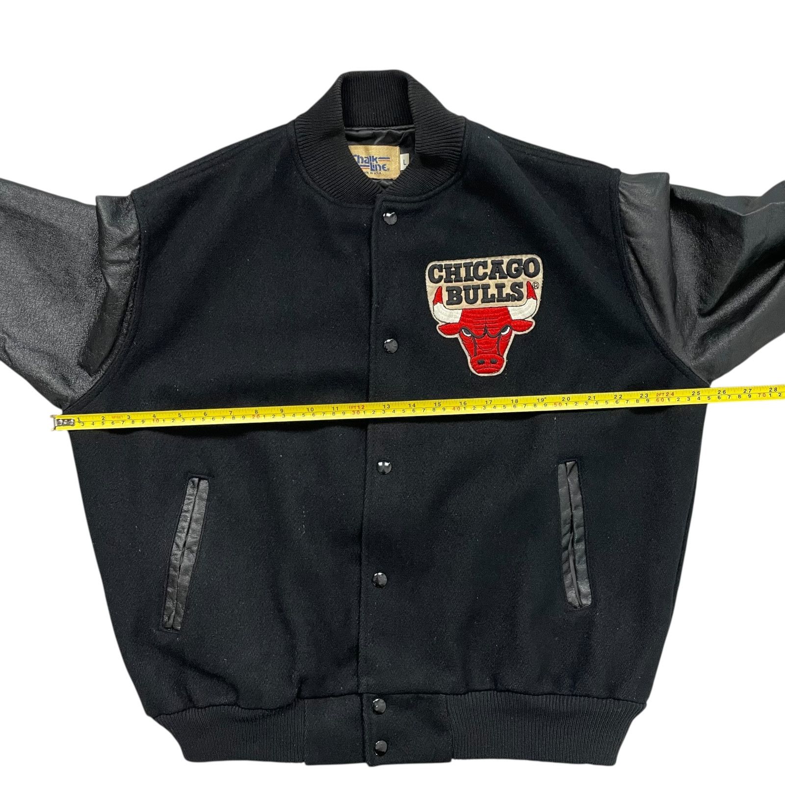 NBA VTG 90s CHICAGO BULLS CHALK LINE VARSITY JACKET WOOL BLACK L Size US L / EU 52-54 / 3 - 11 Thumbnail