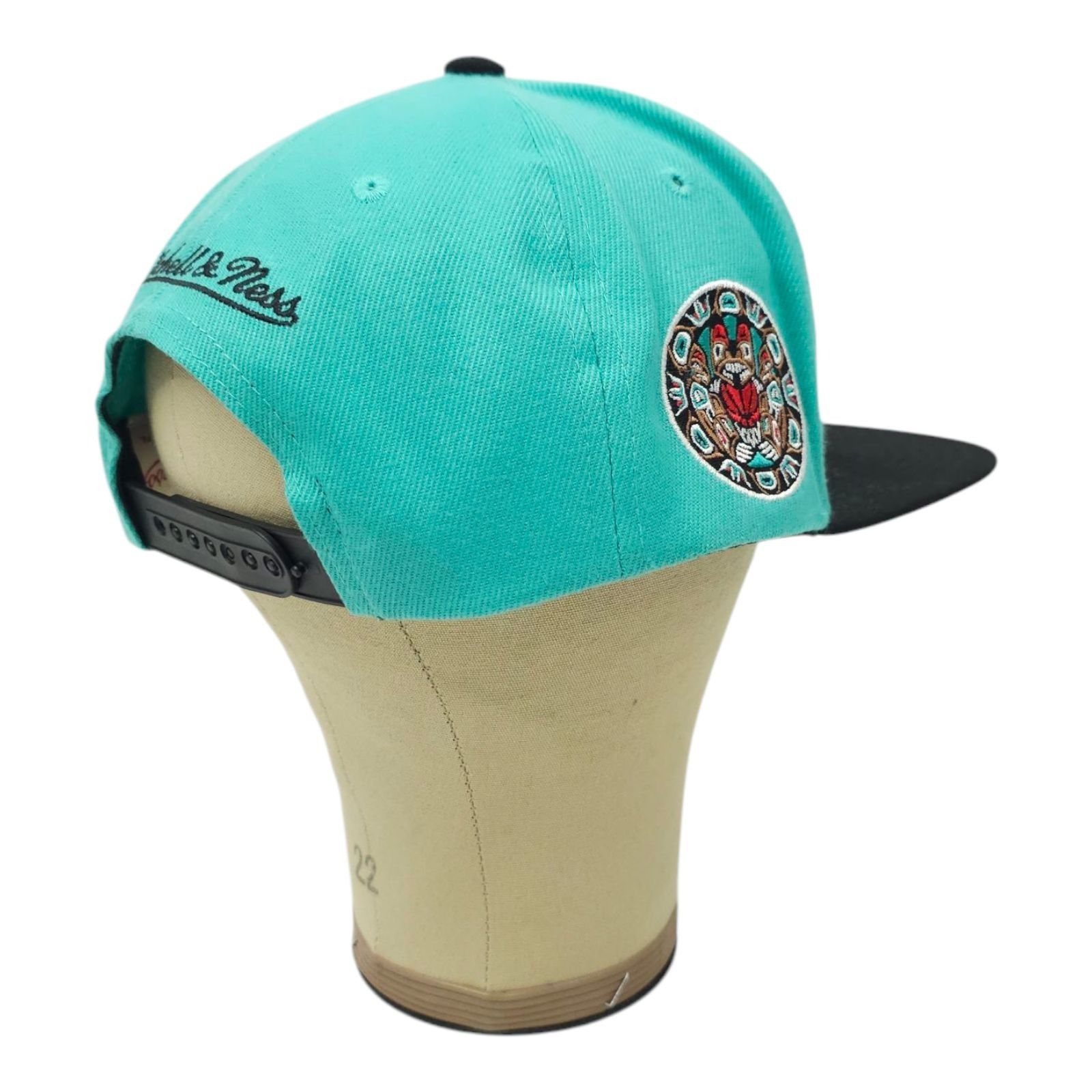 Mitchell & Ness Vancouver Grizzlies Embroidered 3D Logo Snapback Cap Trucker Size ONE SIZE - 14 Thumbnail