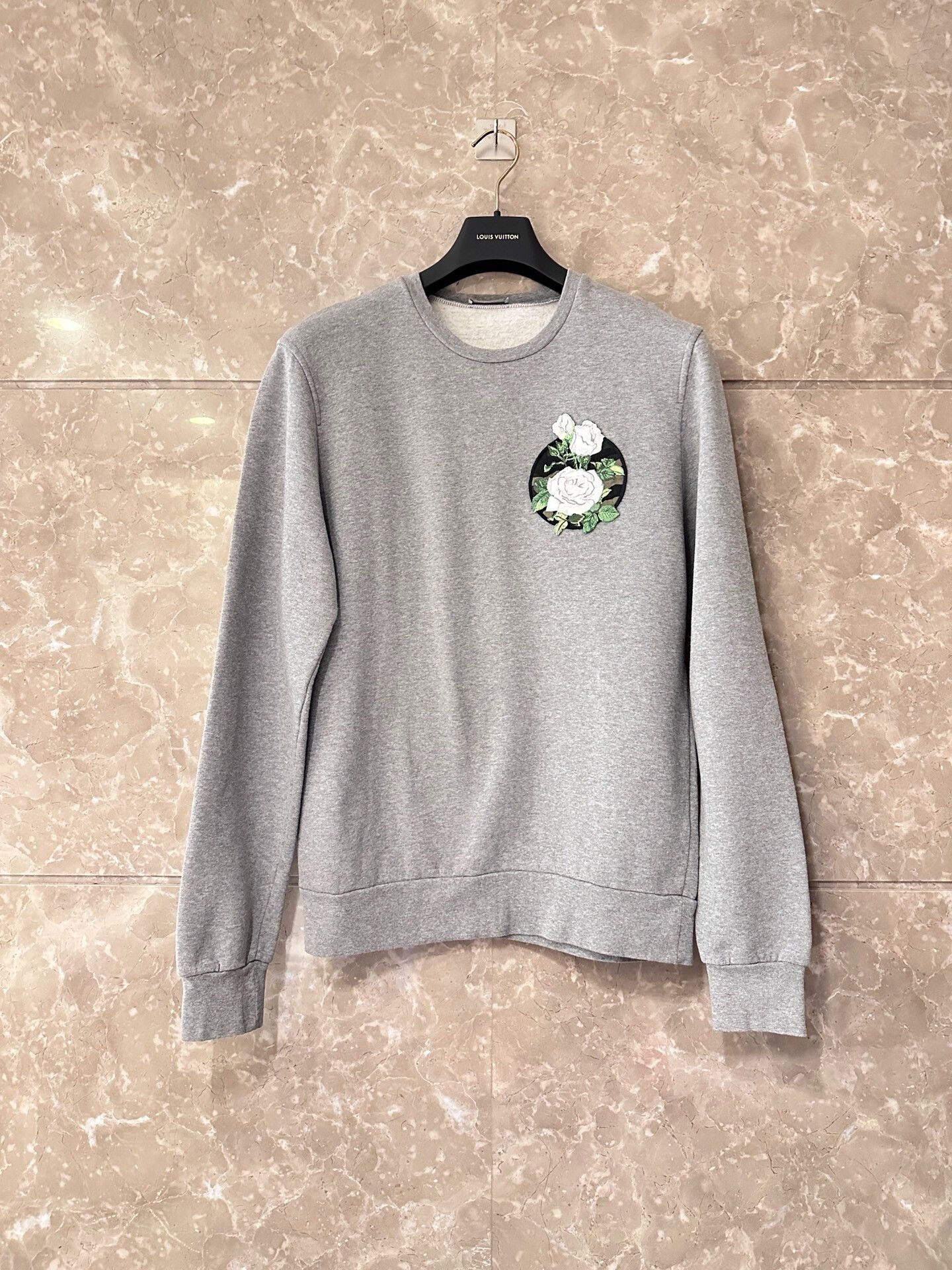 Dior Dior Embroidered Long Sleeve Sweatshirt Size US S / EU 44-46 / 1 - 1 Thumbnail
