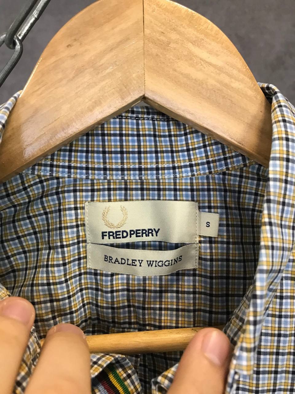 Designer Fred Perry x Bradley Wiggins designer logo shirt Size US S / EU 44-46 / 1 - 4 Thumbnail