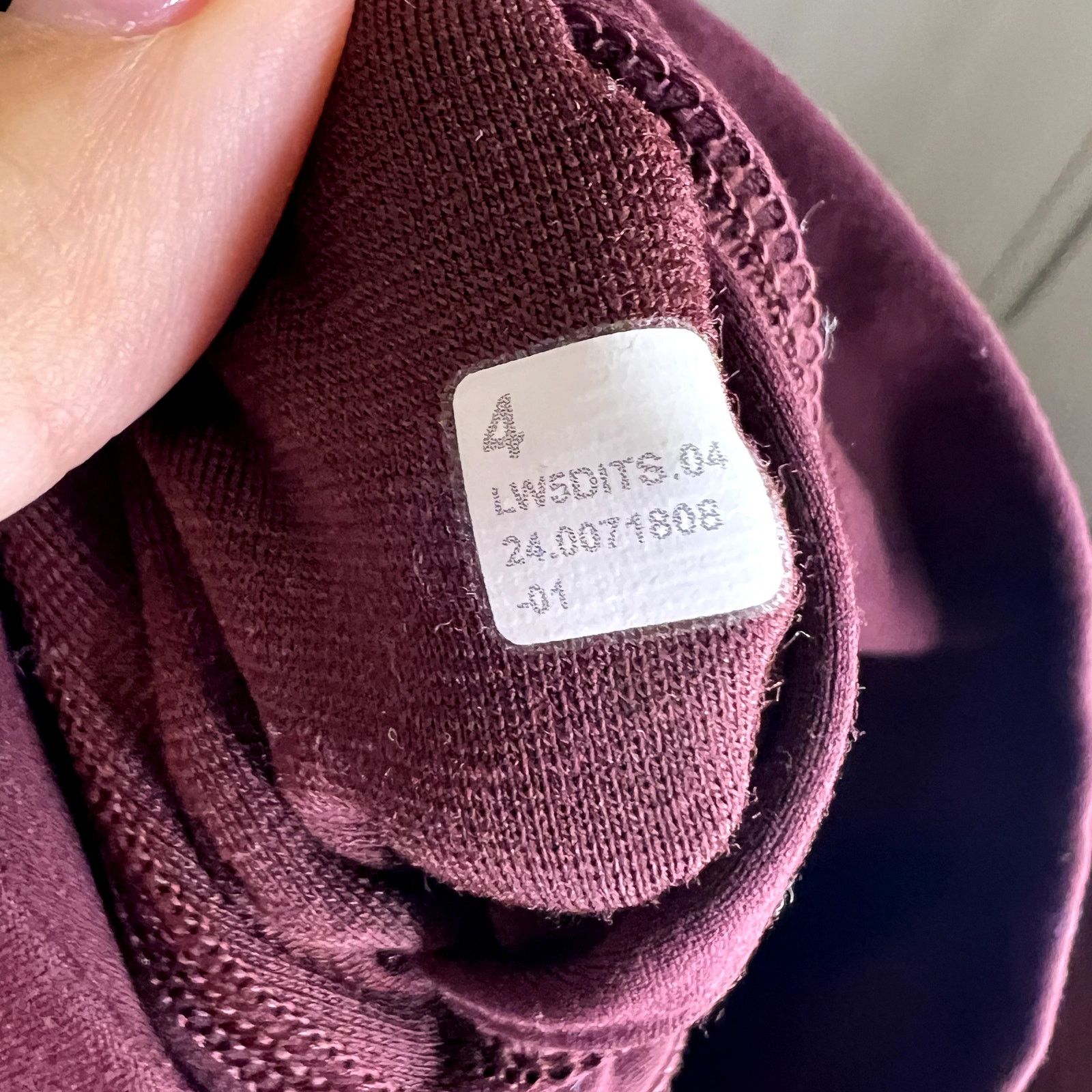 Lululemon Lululemon Align High Rise Leggings 25' size 4 Burgundy Size 27" / US 4 / IT 40 - 6 Thumbnail