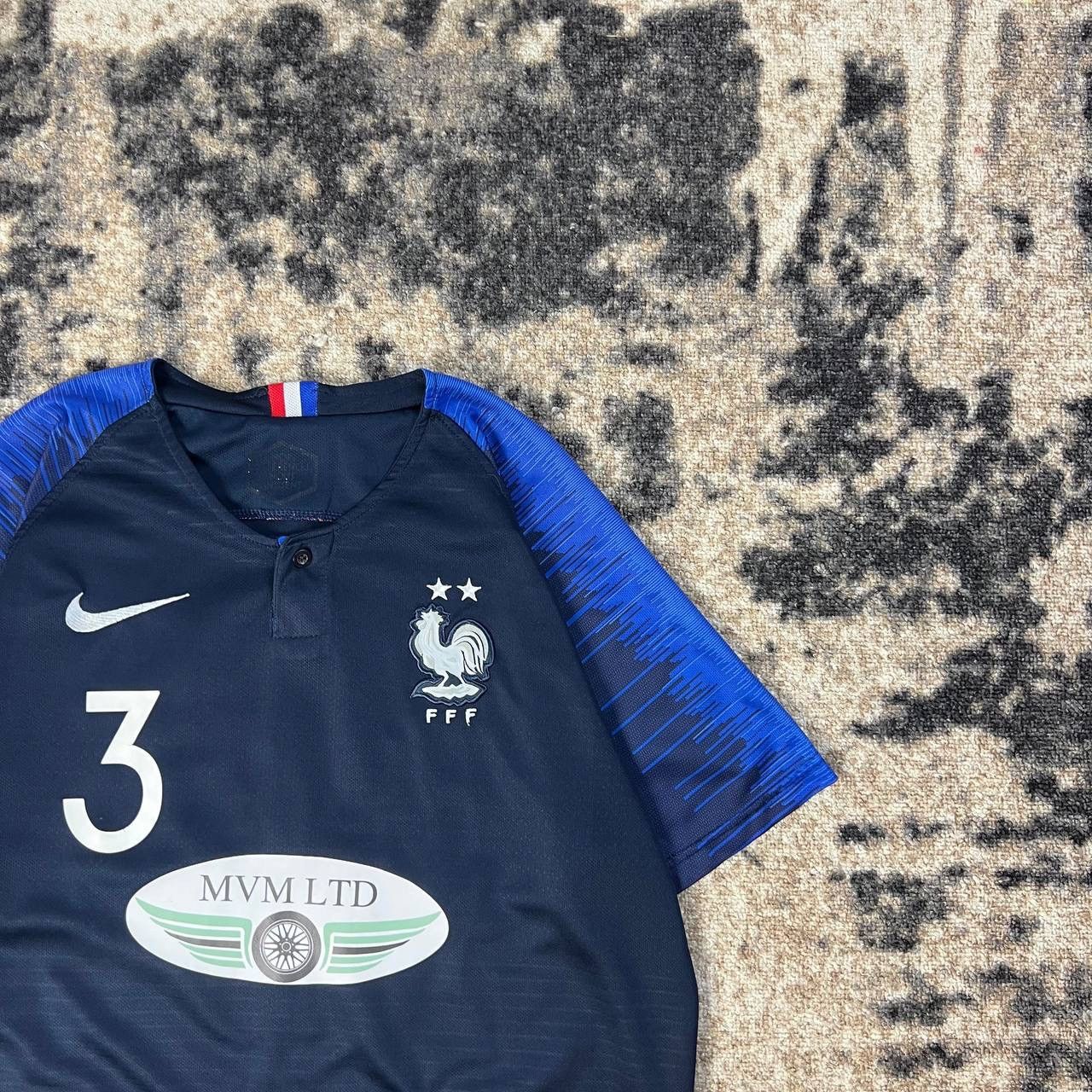 Nike Nike x France Big Logo Home Soccer Jersey T-Shirt Size US M / EU 48-50 / 2 - 3 Thumbnail