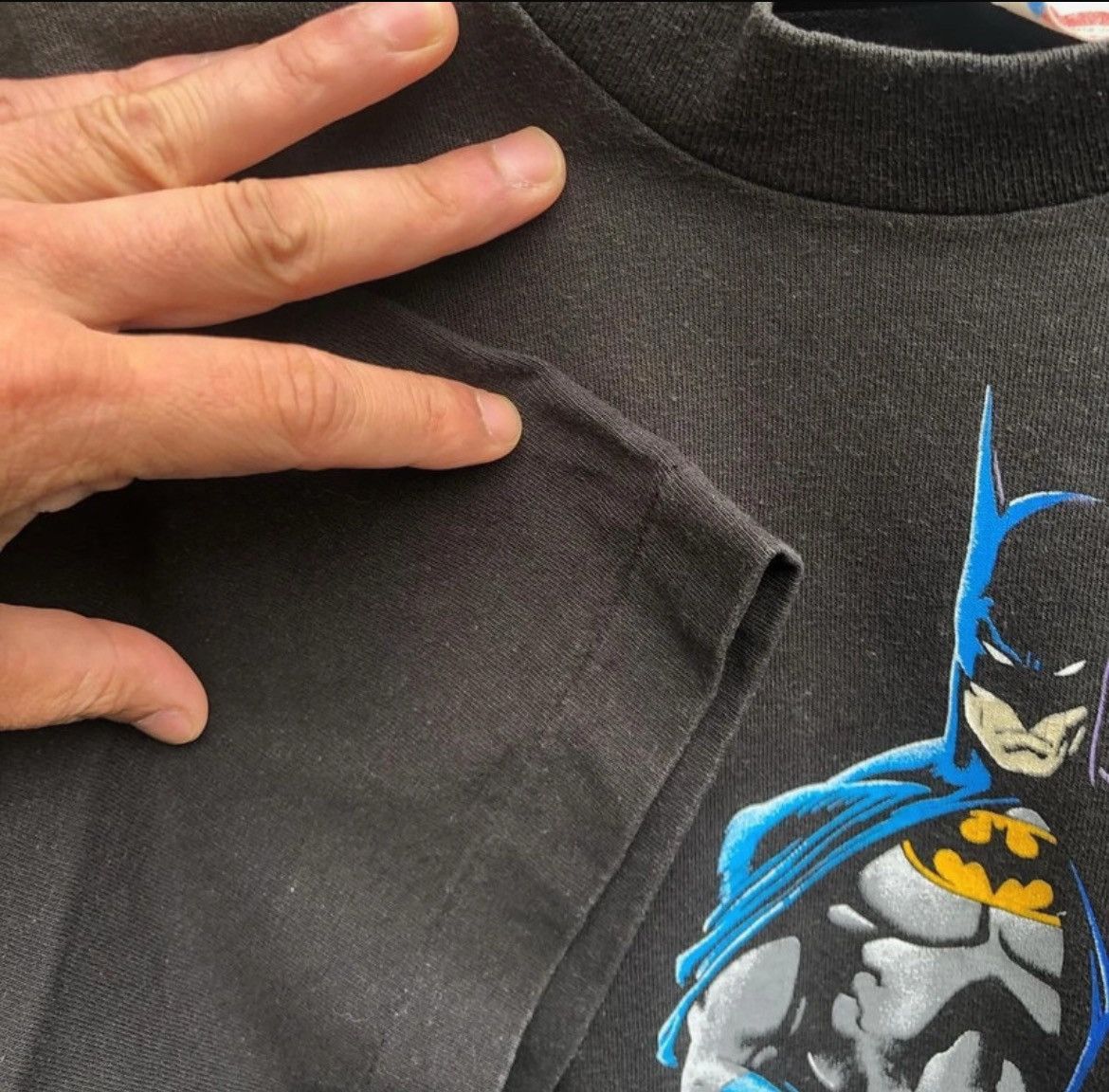 DC Comics × Vintage Vintage Batman 1988 DC Comics Movie Tee Size US L / EU 52-54 / 3 - 3 Thumbnail