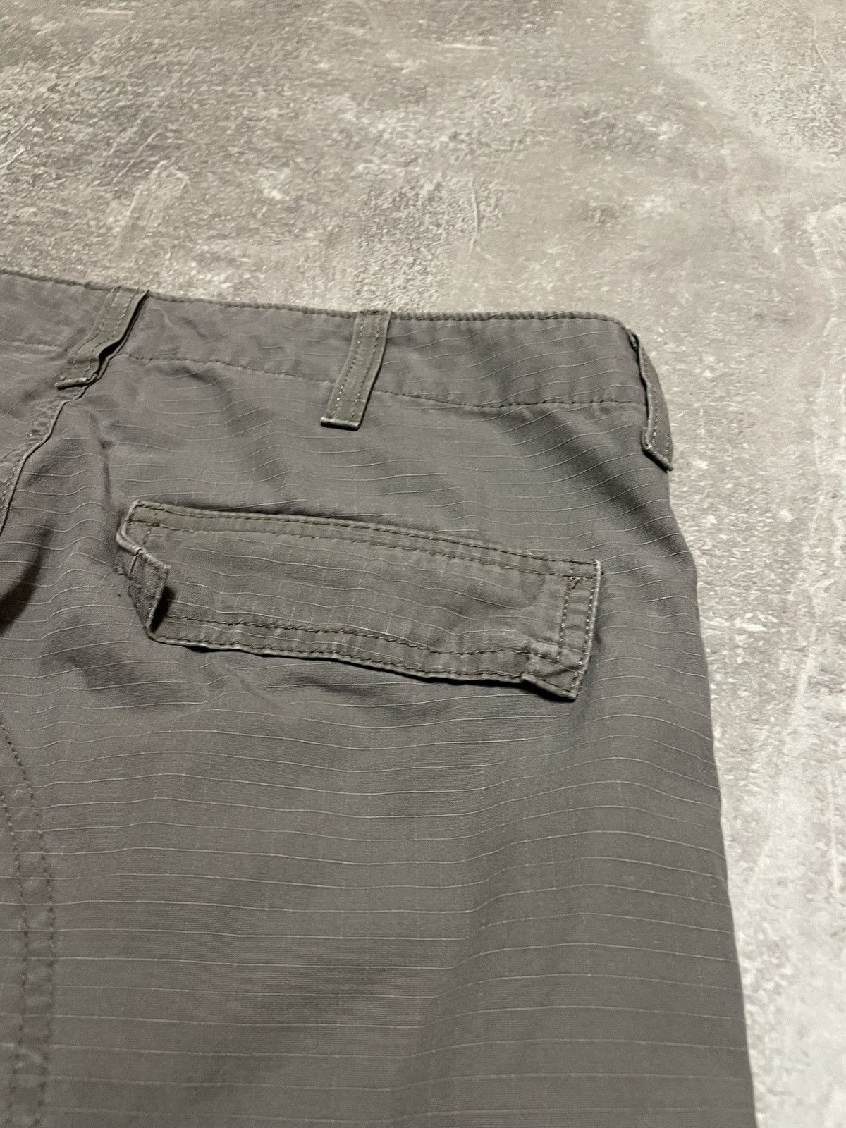 Carhartt × Carhartt Wip × Vintage Vintage Carhartt Cargo Regular Pants 29/32 Size US 29 - 20 Thumbnail