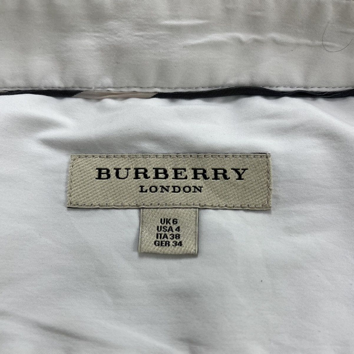 Burberry Burberry London Nova Check White Collared Long Sleeve Shirt Size XS / US 0-2 / IT 36-38 - 4 Thumbnail