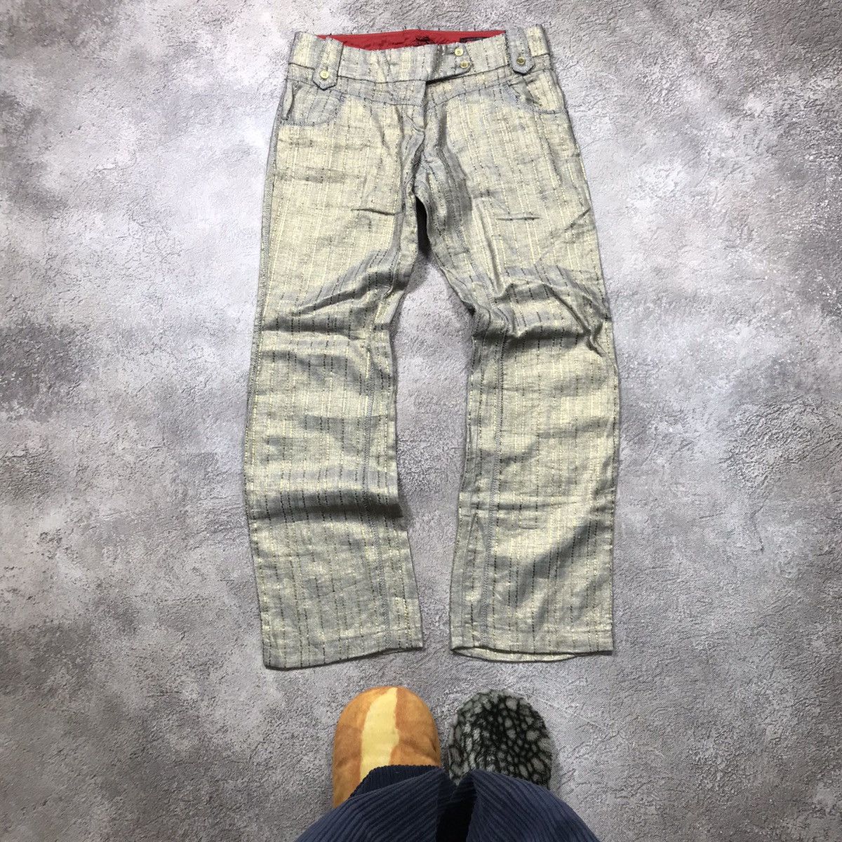Vintage Vintage Y2K Baggy Cargo Pants Distressed Streetwear Logo 31 Size 31" - 1 Thumbnail
