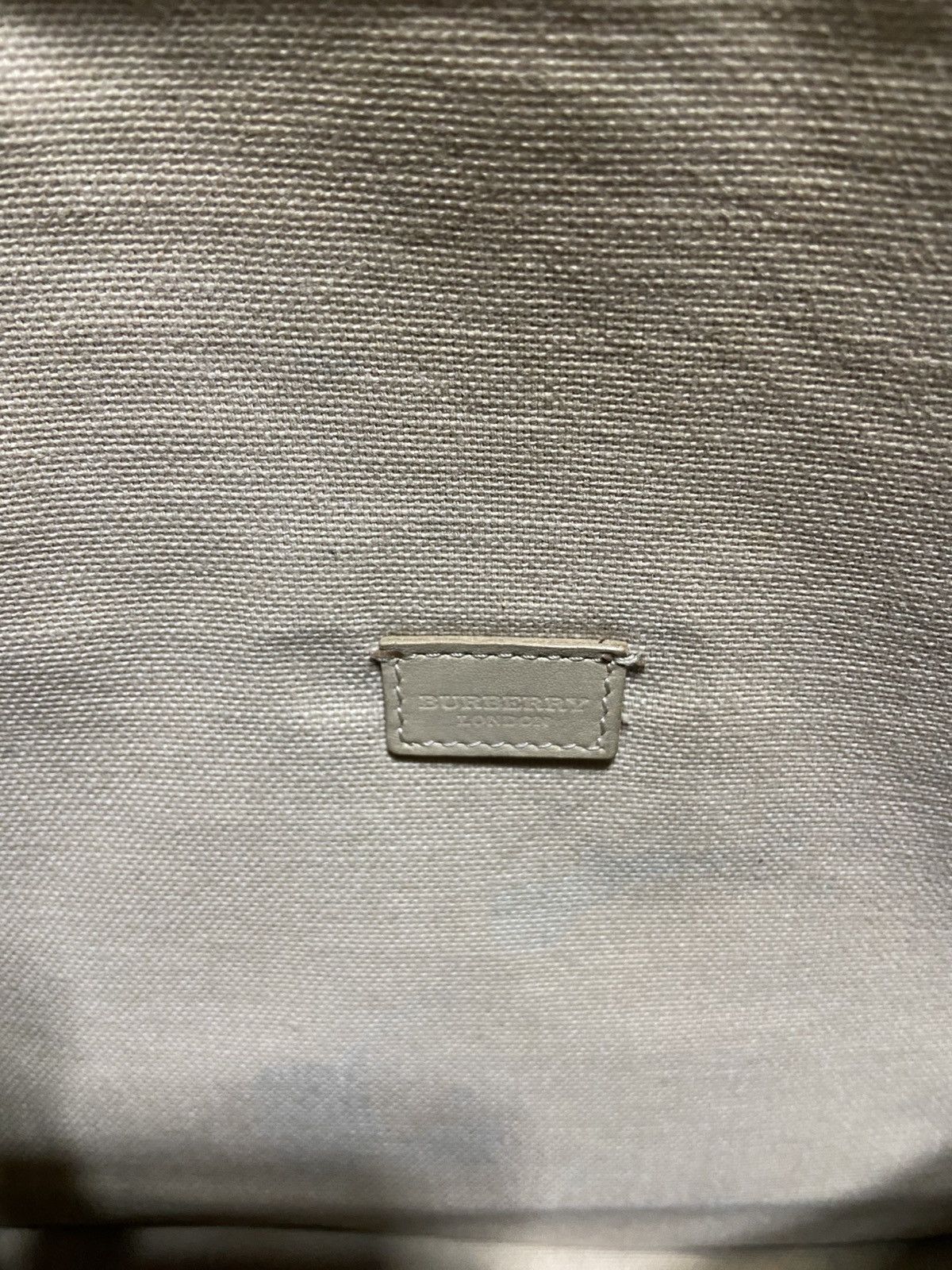 Burberry Vintage Burberry London Nova Check Crossbody Bag Size ONE SIZE - 7 Thumbnail