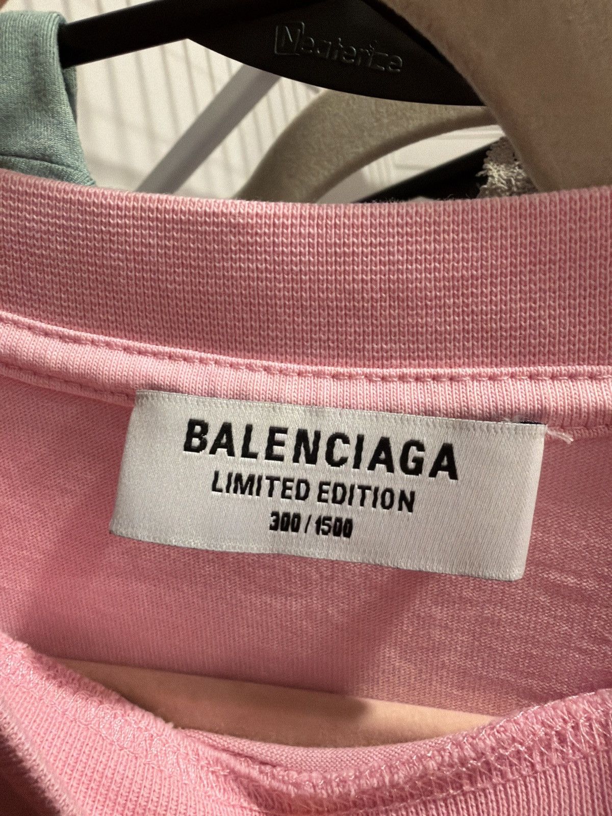 Balenciaga Balenciaga Men’s Pink Logo T-Shirt Size US M / EU 48-50 / 2 - 7 Thumbnail