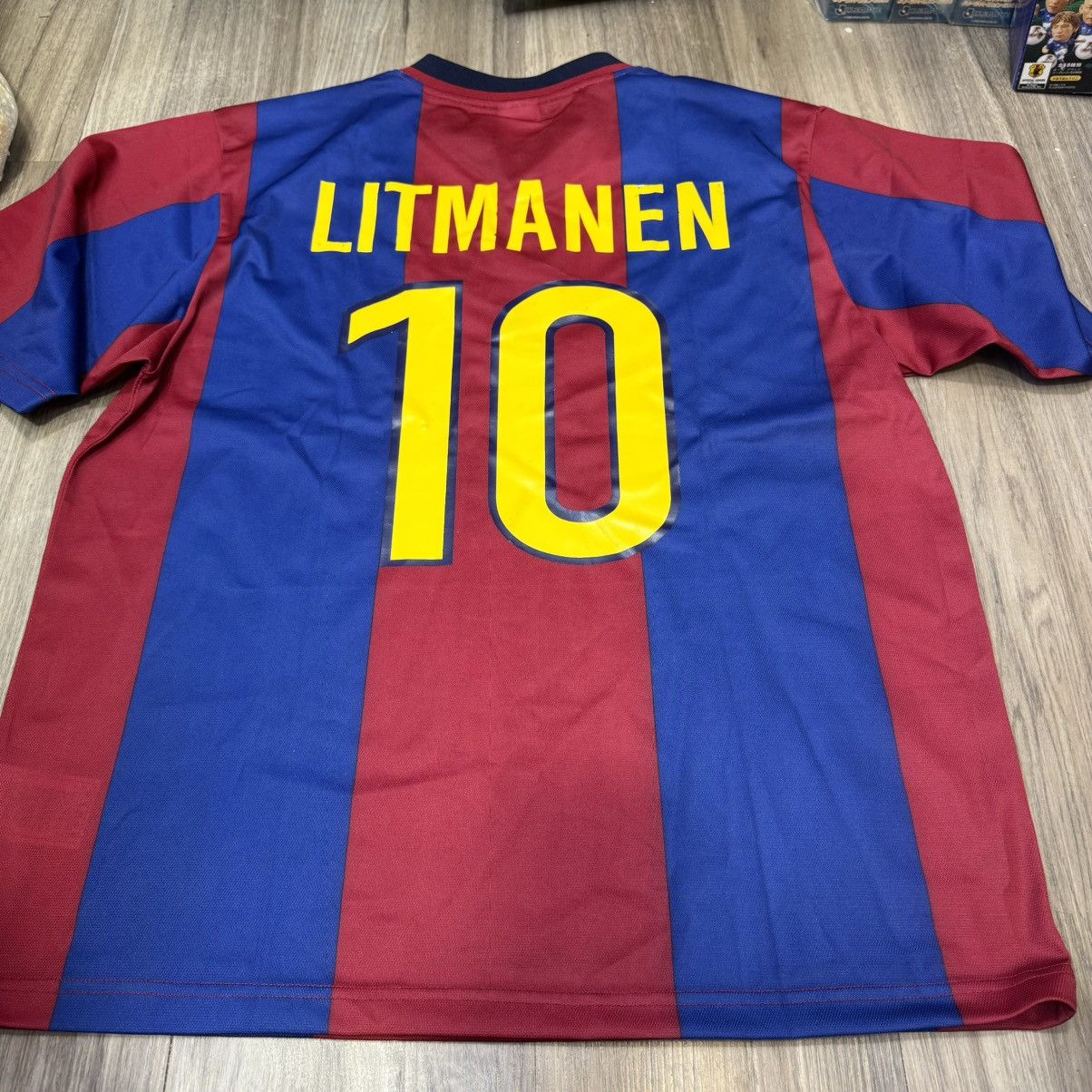 Nike × Vintage Barcelona 98/99 home shirt #10 Litmanen Size US L / EU 52-54 / 3 - 2 Thumbnail