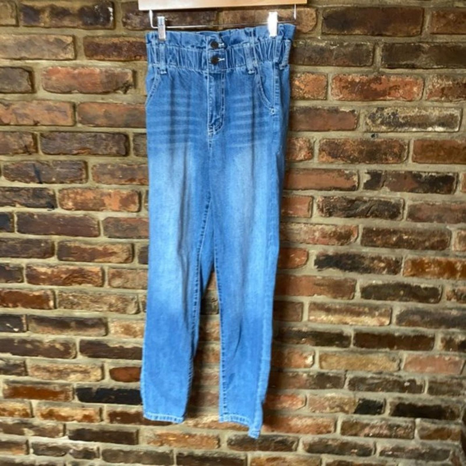 Other SO Medium Blue Denim High Rise Elastic Waist Mom Jeans 1/25W Size 25" / US 0 / IT 36 - 2 Thumbnail