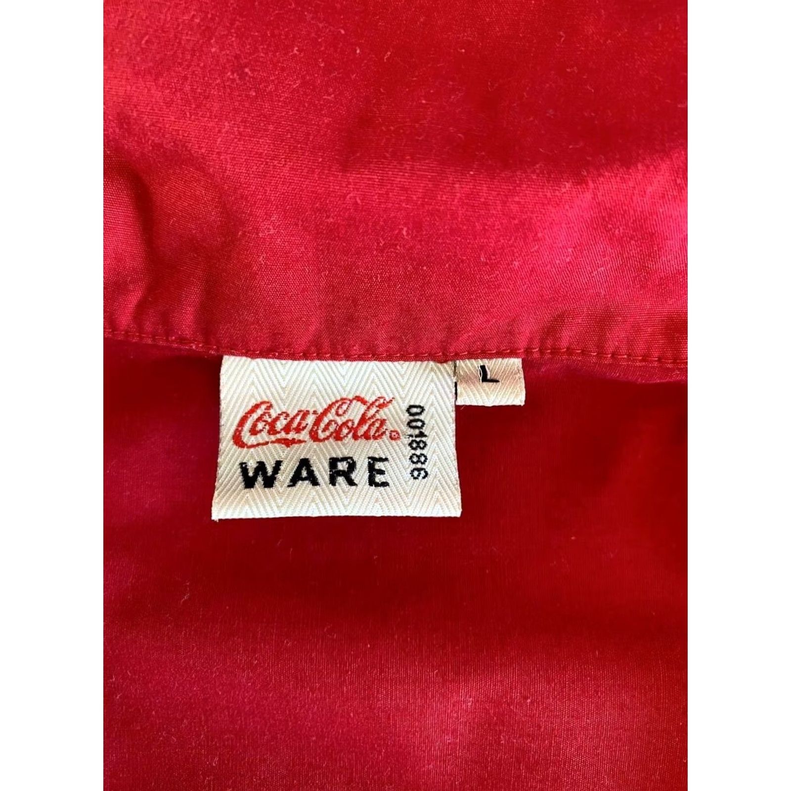 Vintage Vintage Coca-Cola Mens Shirt L Red Short Sleeve Button-Up Size US L / EU 52-54 / 3 - 3 Thumbnail