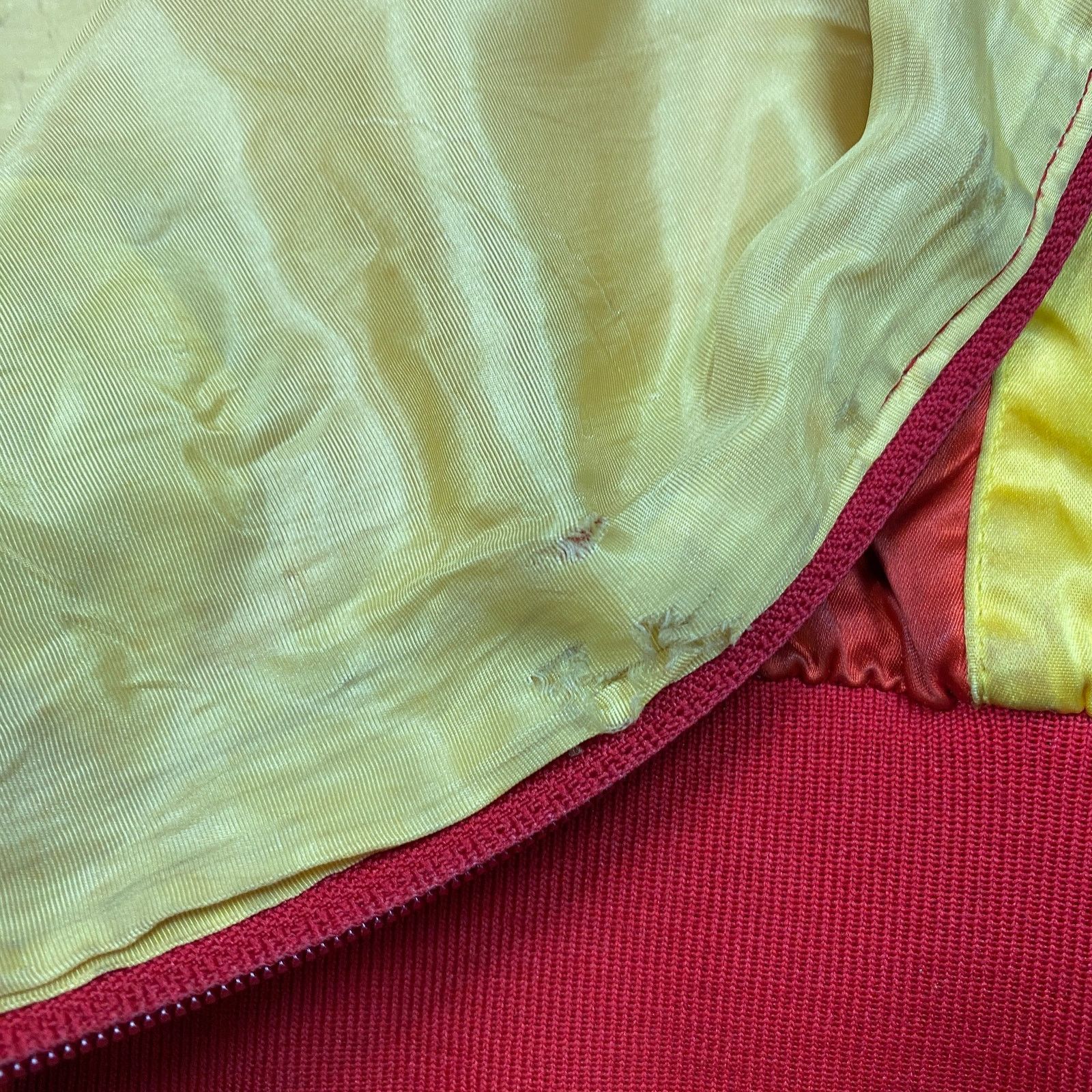 Vintage Rare VTG 70s 80s Golds Gym Satin Bomber 3XL Bodybuilding Size US XXL / EU 58 / 5 - 11 Thumbnail