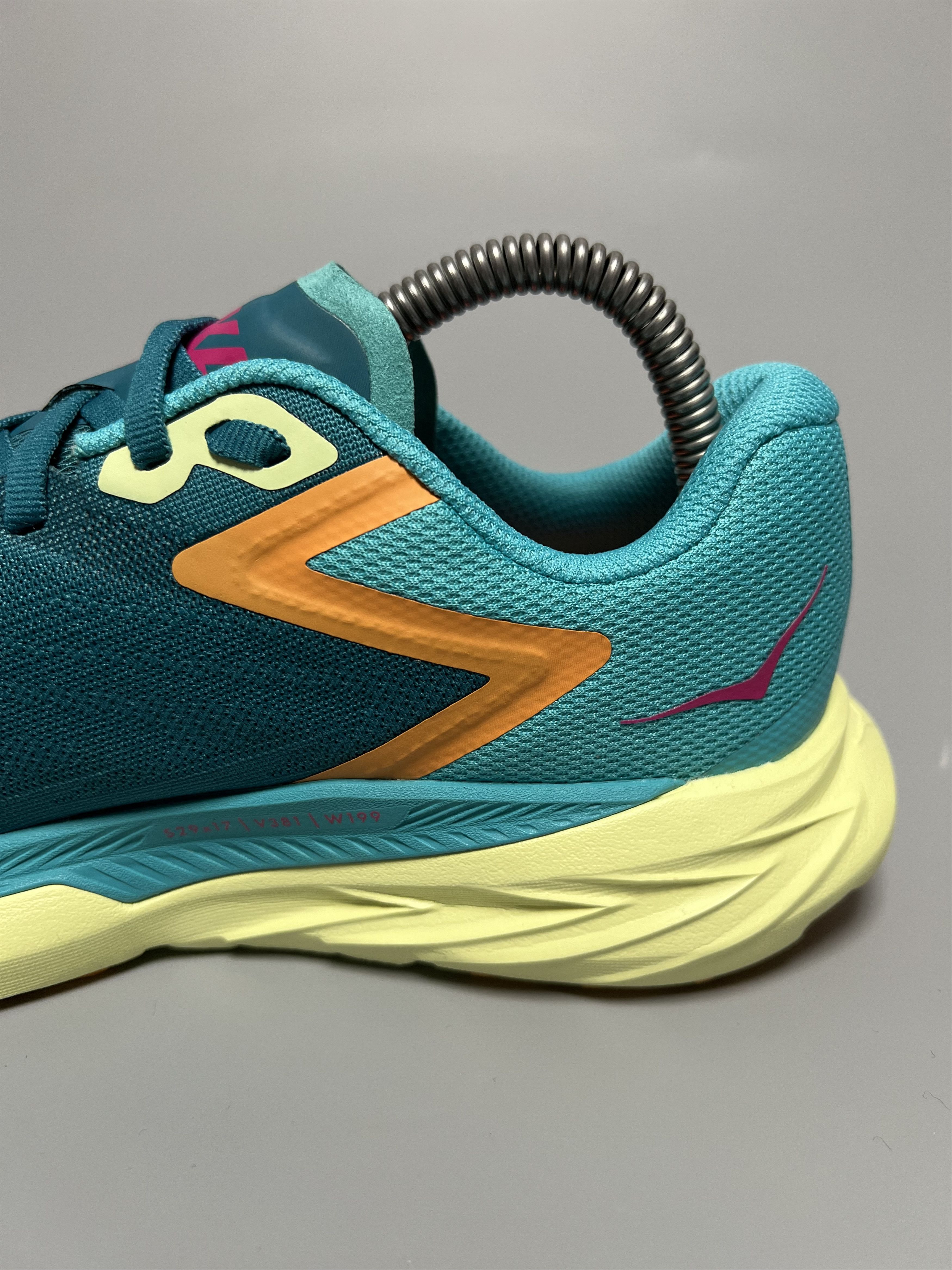 Hoka 7B Hoka One One Zinal Women's Trail Running Shoes Size US 7 / IT 37 - 11 Thumbnail