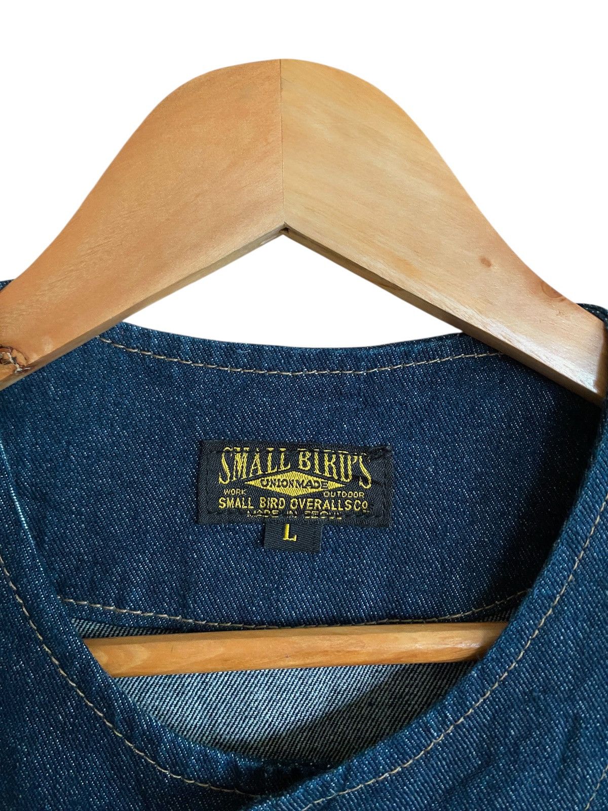Japanese Brand Vintage Japanese Brand Small Birds Denim Vests 2000s Size US L / EU 52-54 / 3 - 8 Thumbnail