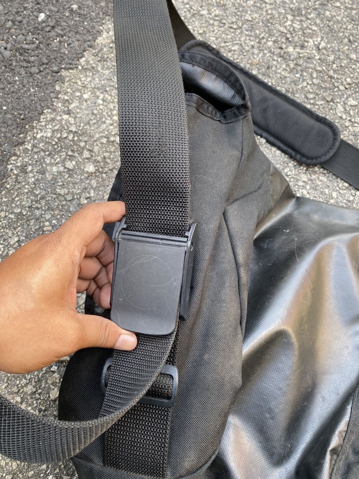 Gregory × Vintage Vintage GREGORY Waterproof Materials Messenger Bag Sling USA Size ONE SIZE - 7 Thumbnail
