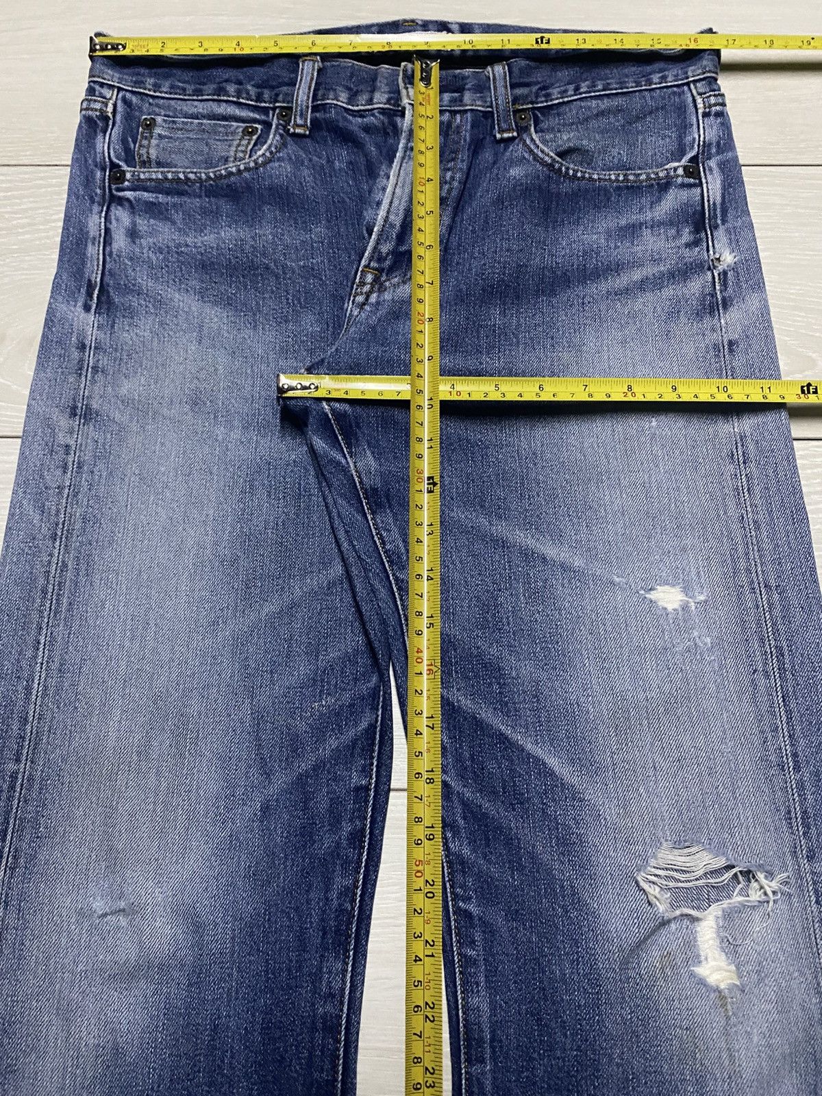 Uniqlo JAPANESE Uniqlo Selvedge Faded Wash Distressed Slim Jeans Size US 33 - 13 Thumbnail