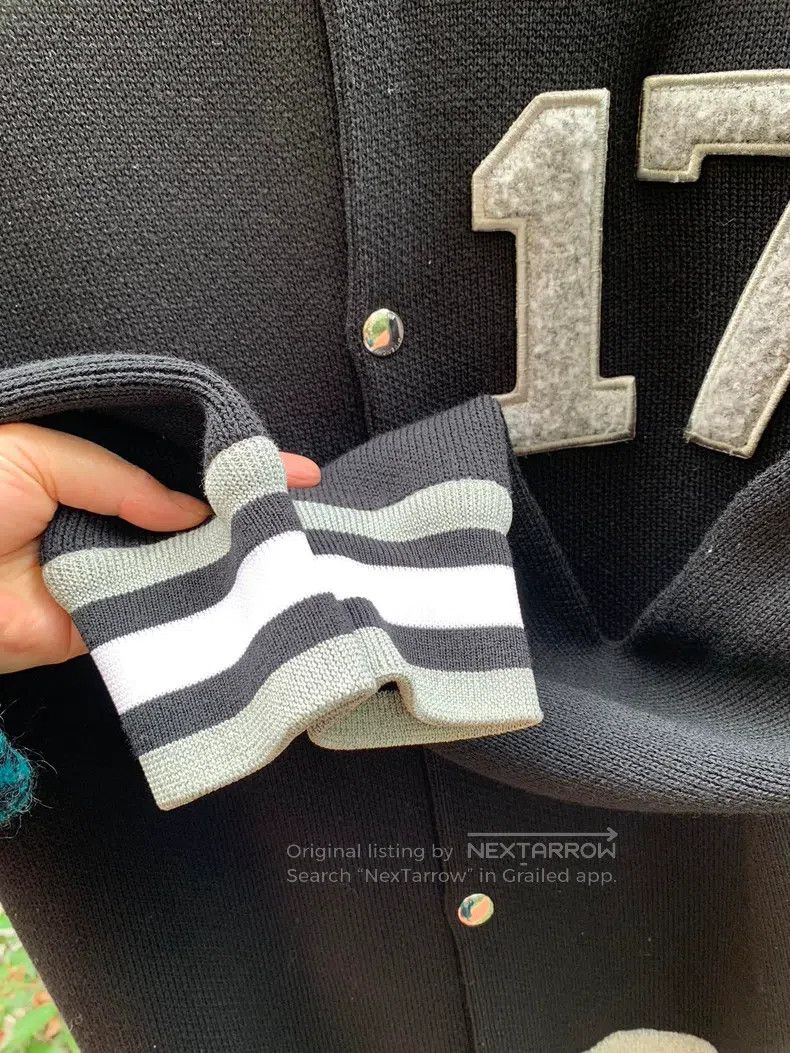 Givenchy Givenchy Number 17 Baseball Jersey, Knit Woolen Coat Size US S / EU 44-46 / 1 - 4 Thumbnail