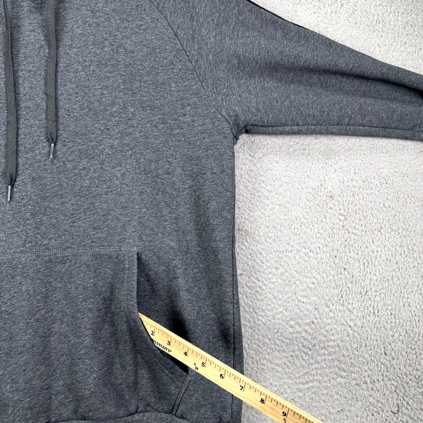 Adidas Adidas Mens Hoodie Sweatshirt Pullover Gray Logo Kangaroo Pocket Drawstring Hooded Sweatshirt M Adult Medium Size US M / EU 48-50 / 2 - 6 Thumbnail