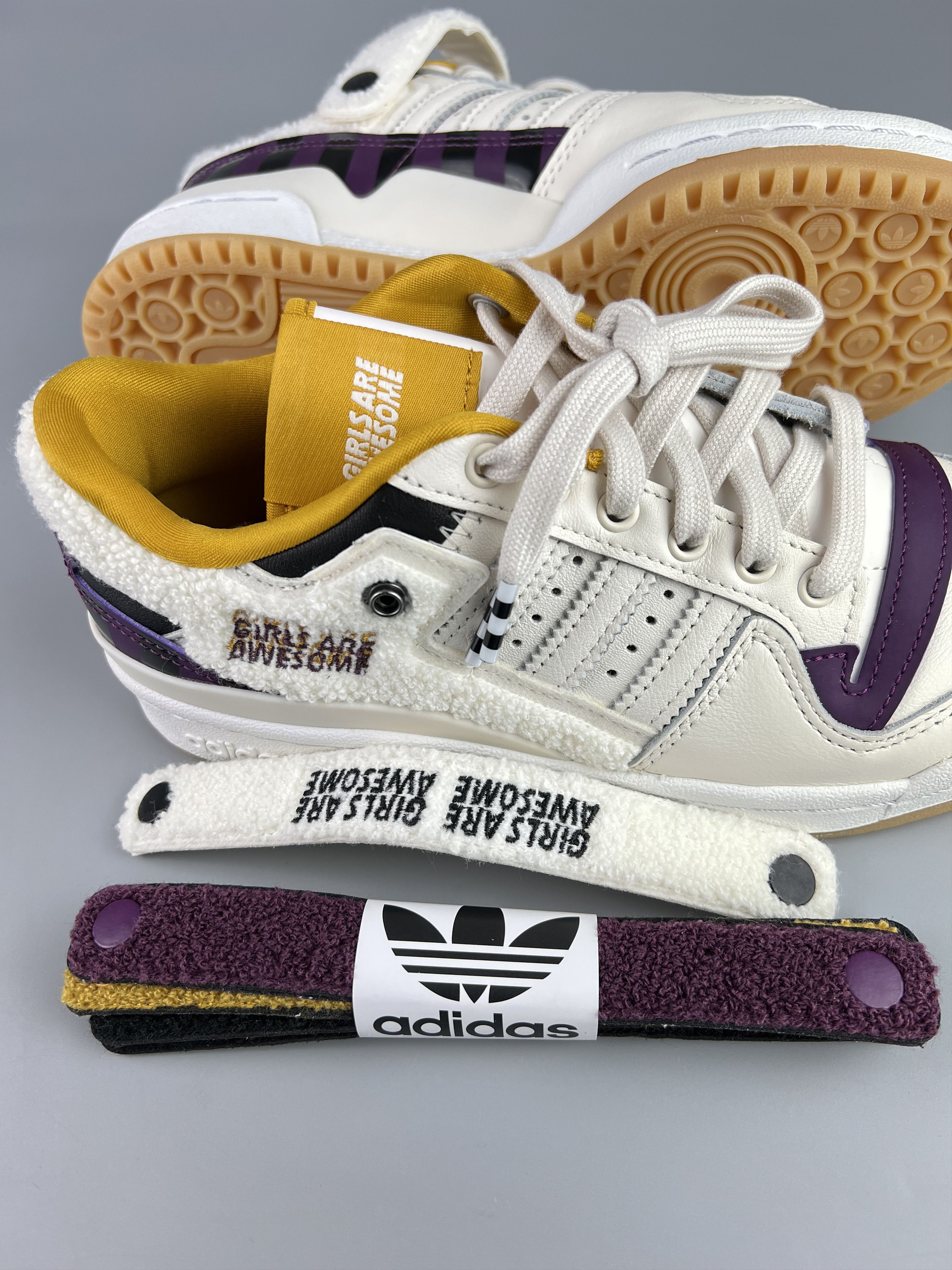 Adidas Adidas Forum Low x Girls Are Awesome Women's Size US 6 Size US 6 / IT 36 - 7 Thumbnail