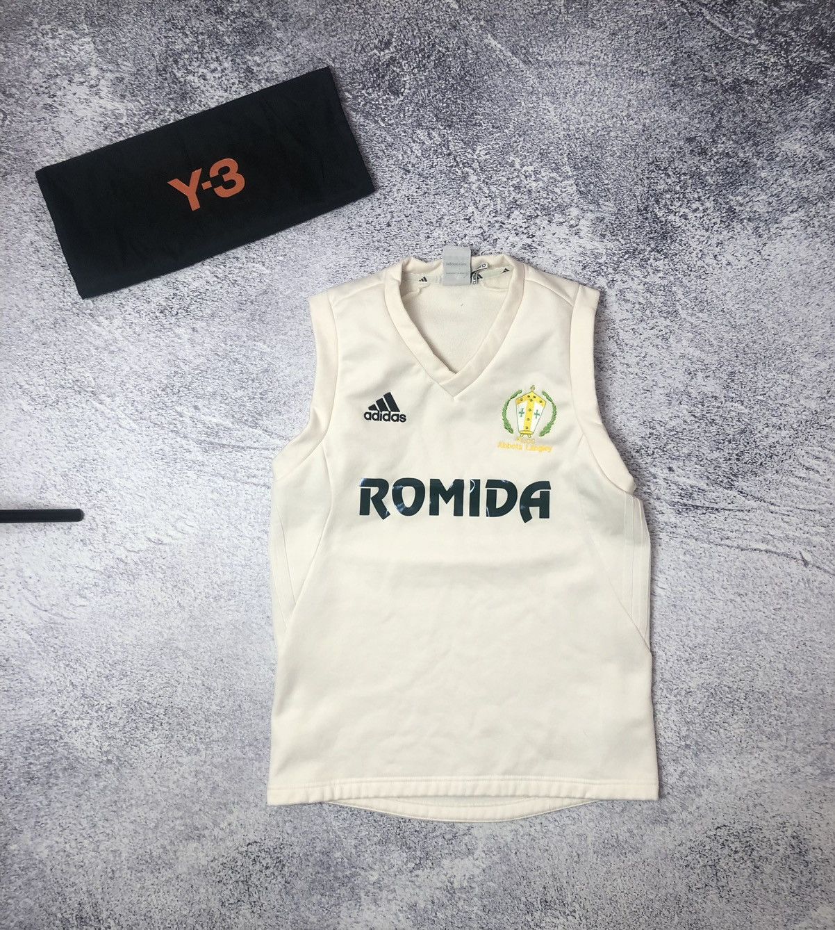 Vintage Vintage soccer men’s adidas 2015 y2k size S casual ykk Size US S / EU 44-46 / 1 - 1 Thumbnail