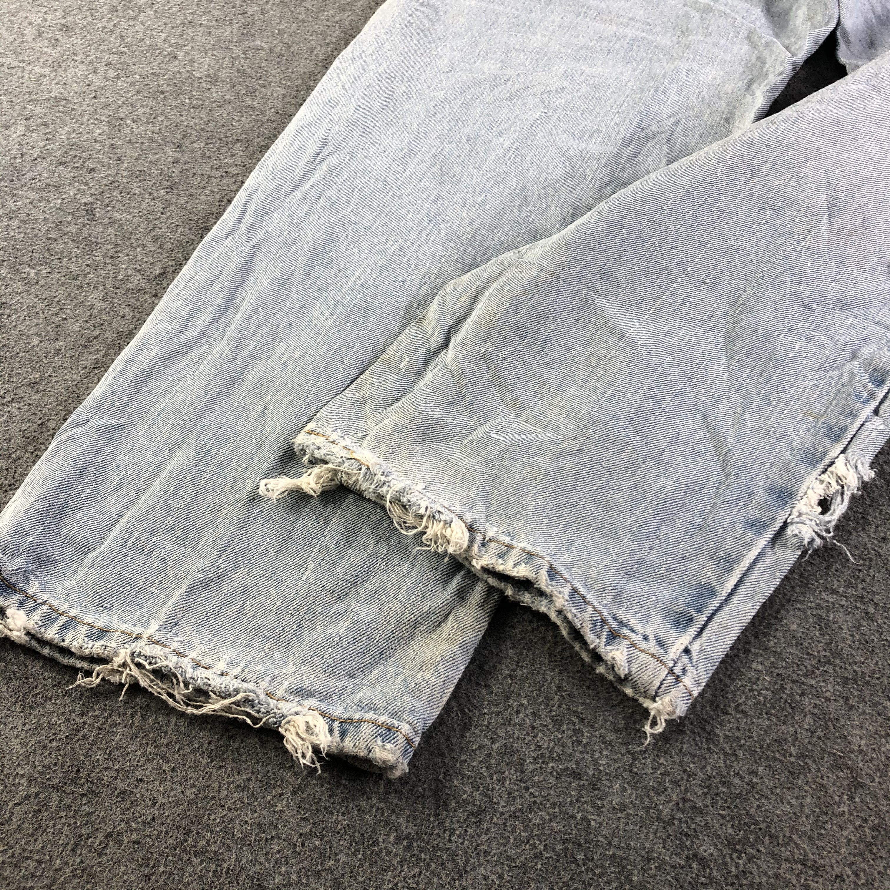 Levi's Vintage Levis 560 Jeans-J3174 Size US 37 - 6 Thumbnail