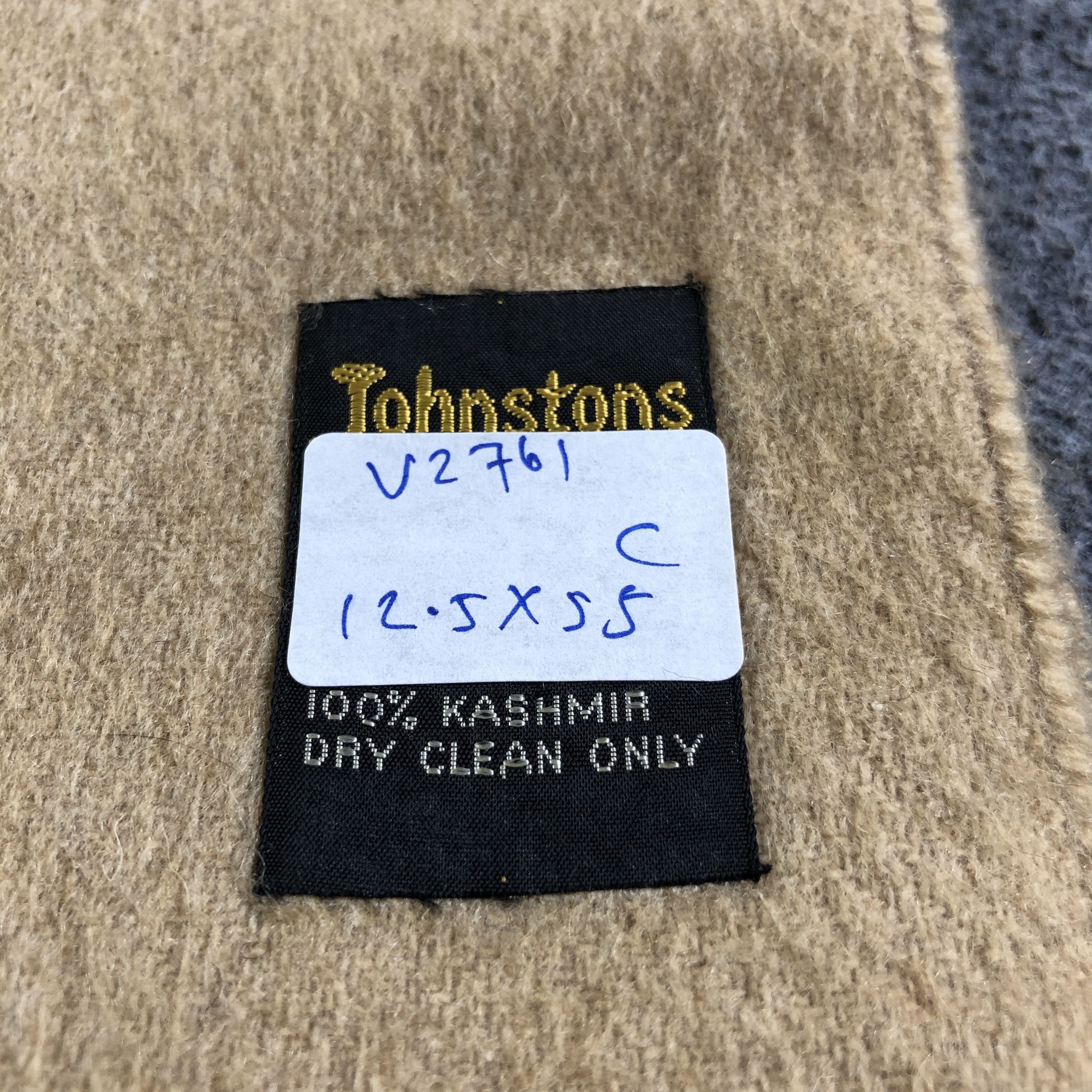 Johnstons Of Elgin Johnstons Of Elgin Cashmere Scarf Muffler V2761 Size ONE SIZE - 5 Thumbnail