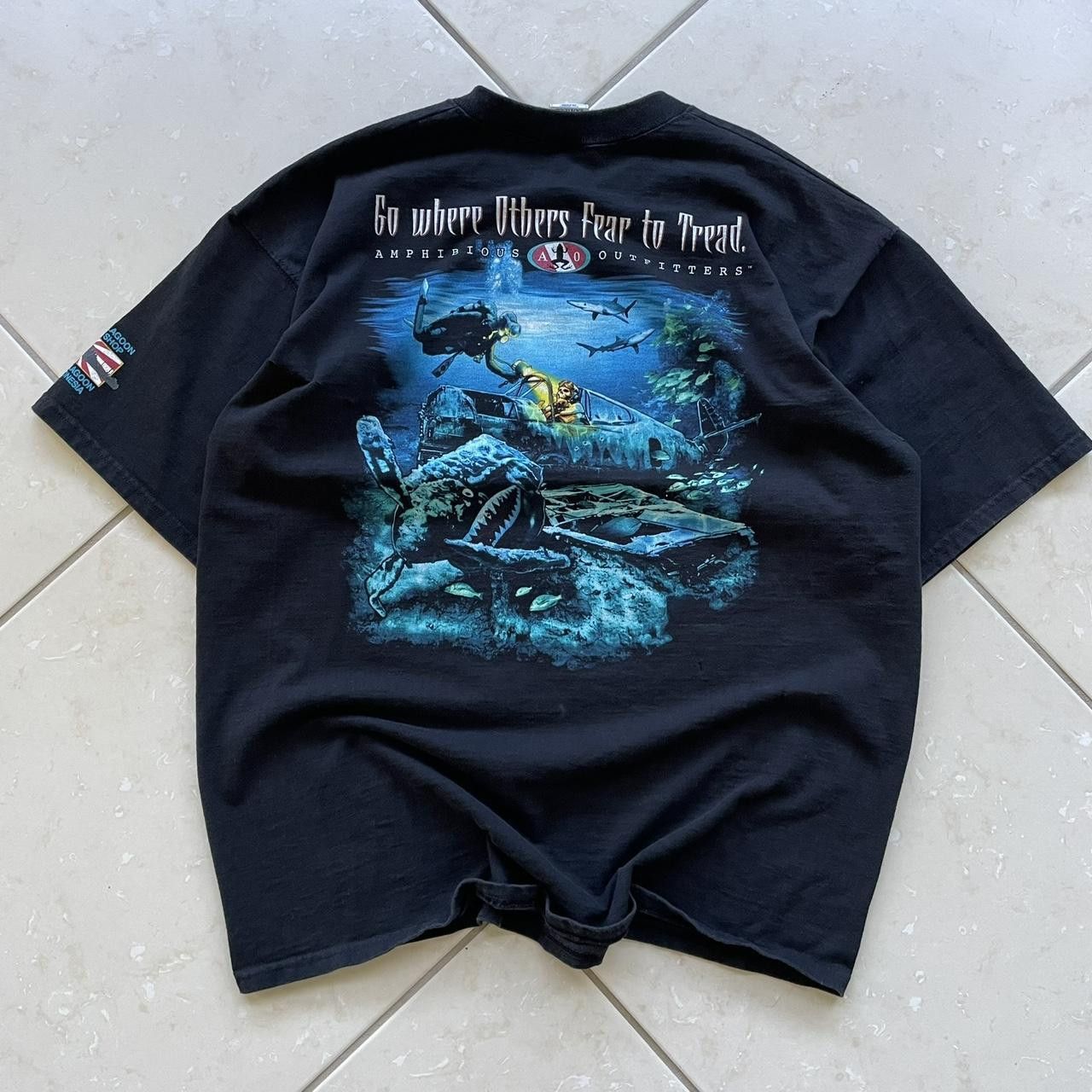 Fruit Of The Loom × Vintage Vintage Y2K 90's Ocean Scuba Amphibious Graphic Tee Size US XL / EU 56 / 4 - 1 Thumbnail