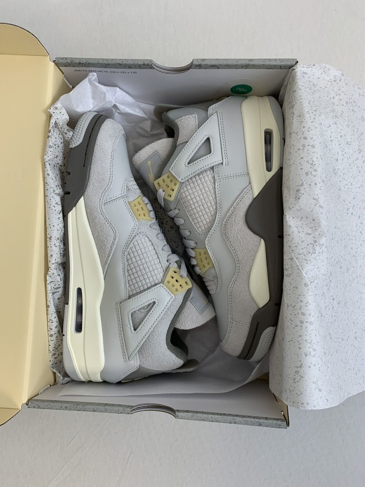 Jordan Brand jordan 4 craft photon dust Size US 9 / EU 42 - 1 Thumbnail
