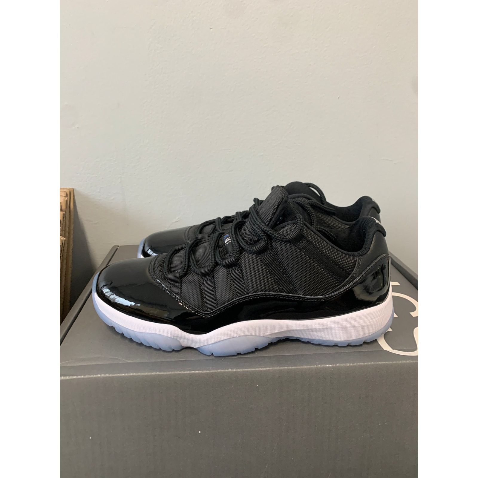 Nike Nike Air Jordan 11 Retro Low Space Jam Size 11 Used Size US 11 / EU 44 - 4 Thumbnail