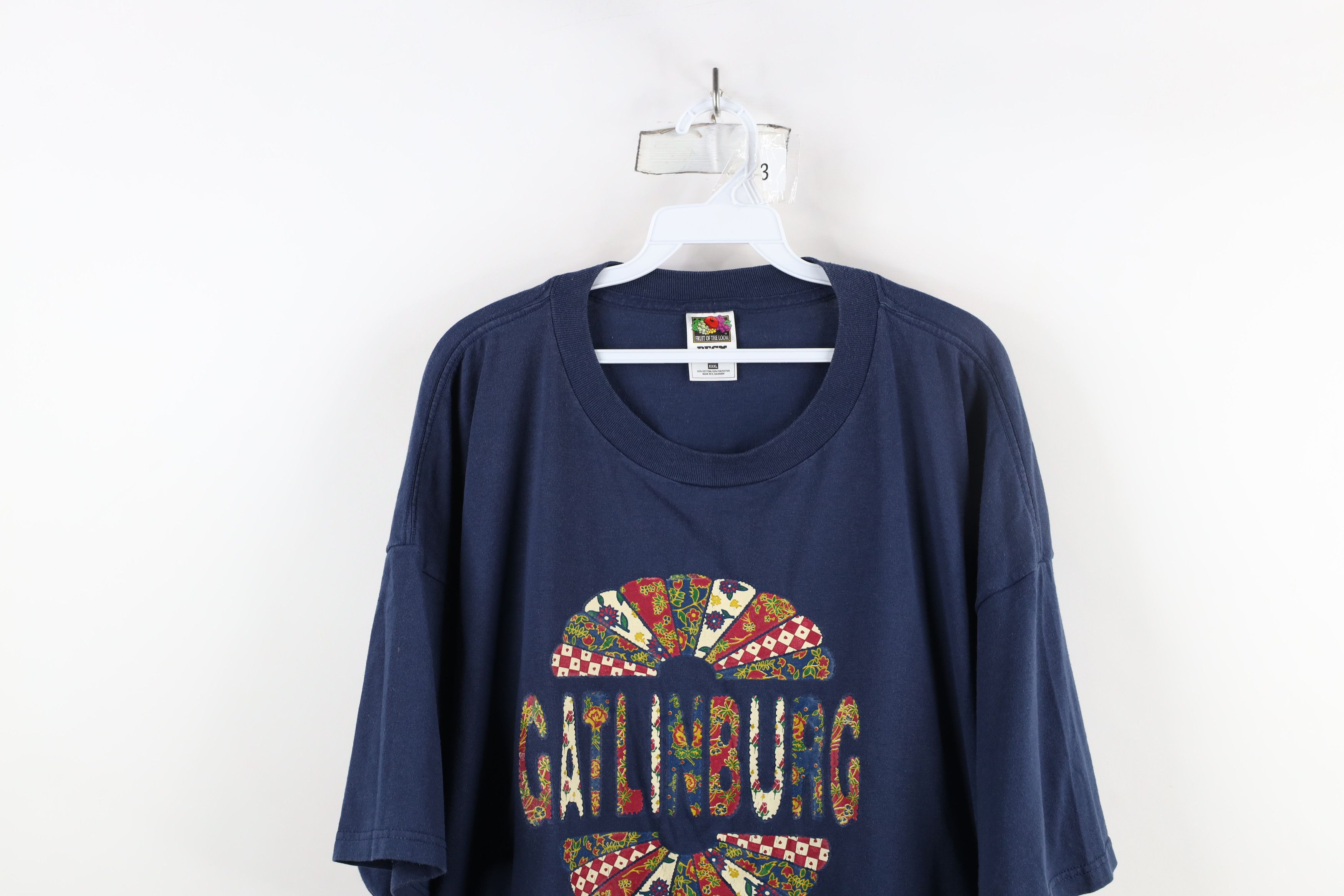 Vintage Vintage 90s Streetwear Tennessee Quilt Patch T-Shirt Size US XXL / EU 58 / 5 - 2 Thumbnail