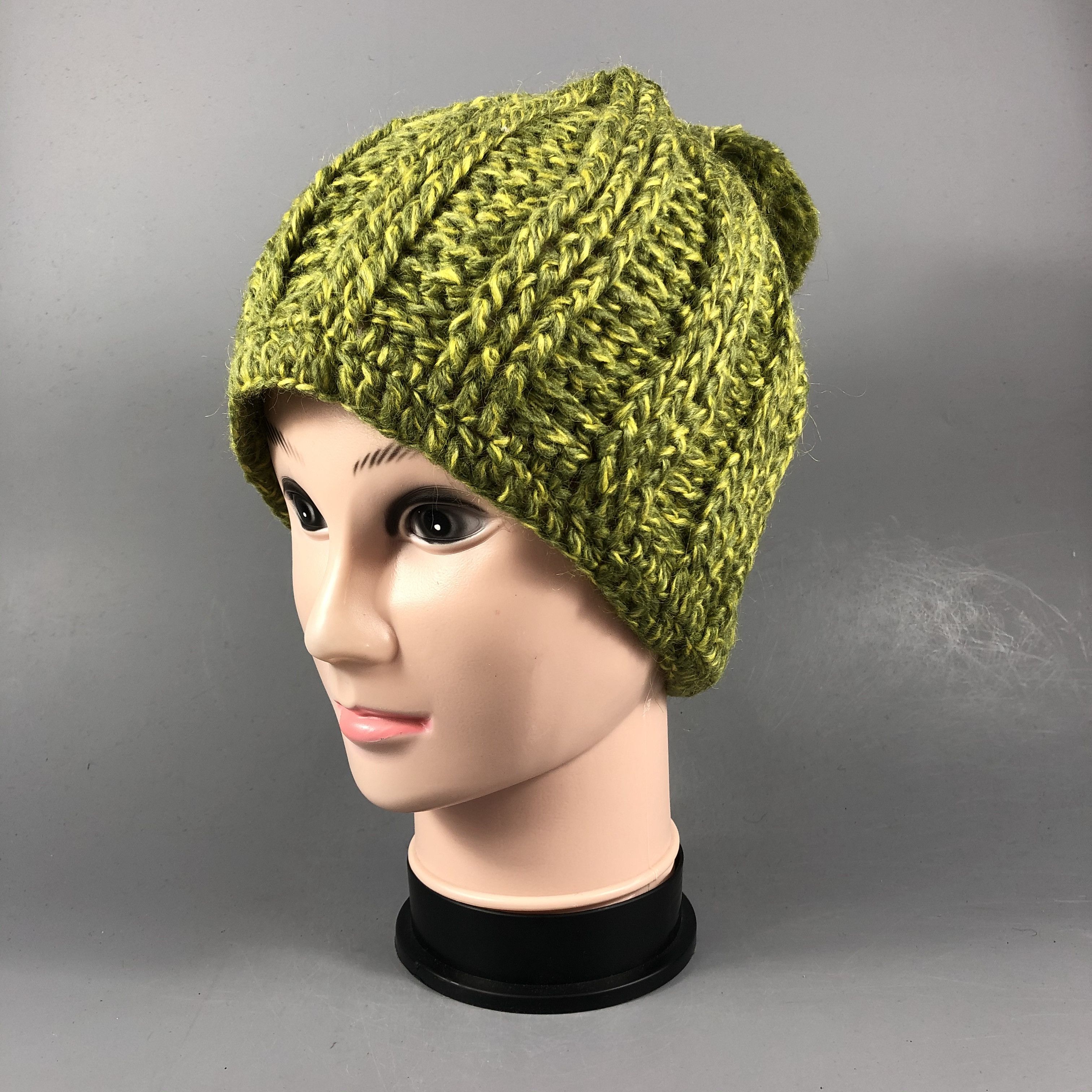 Japanese Brand Cable Knit Plain Beanie Size ONE SIZE - 2 Thumbnail