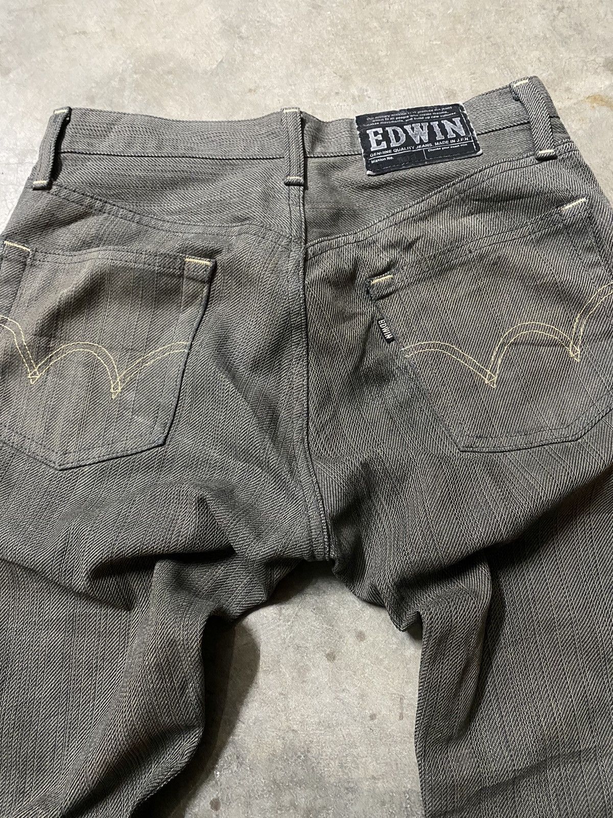 Edwin × Hysteric Glamour × Tornado Mart Baggy Jeans Edwin Grey Fade Pinstripes Distressed Jeans Size US 29 - 12 Thumbnail