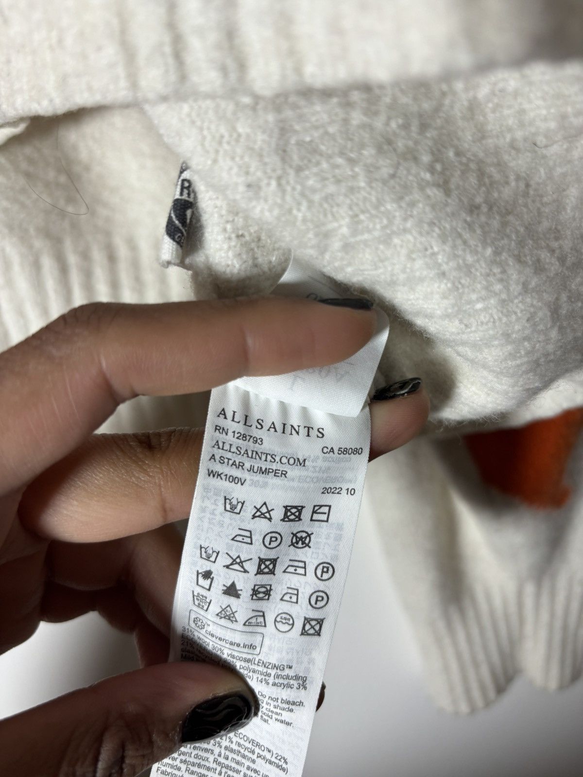 Allsaints Allsaints White and Orange Turtle Neck Size ONE SIZE - 2 Thumbnail