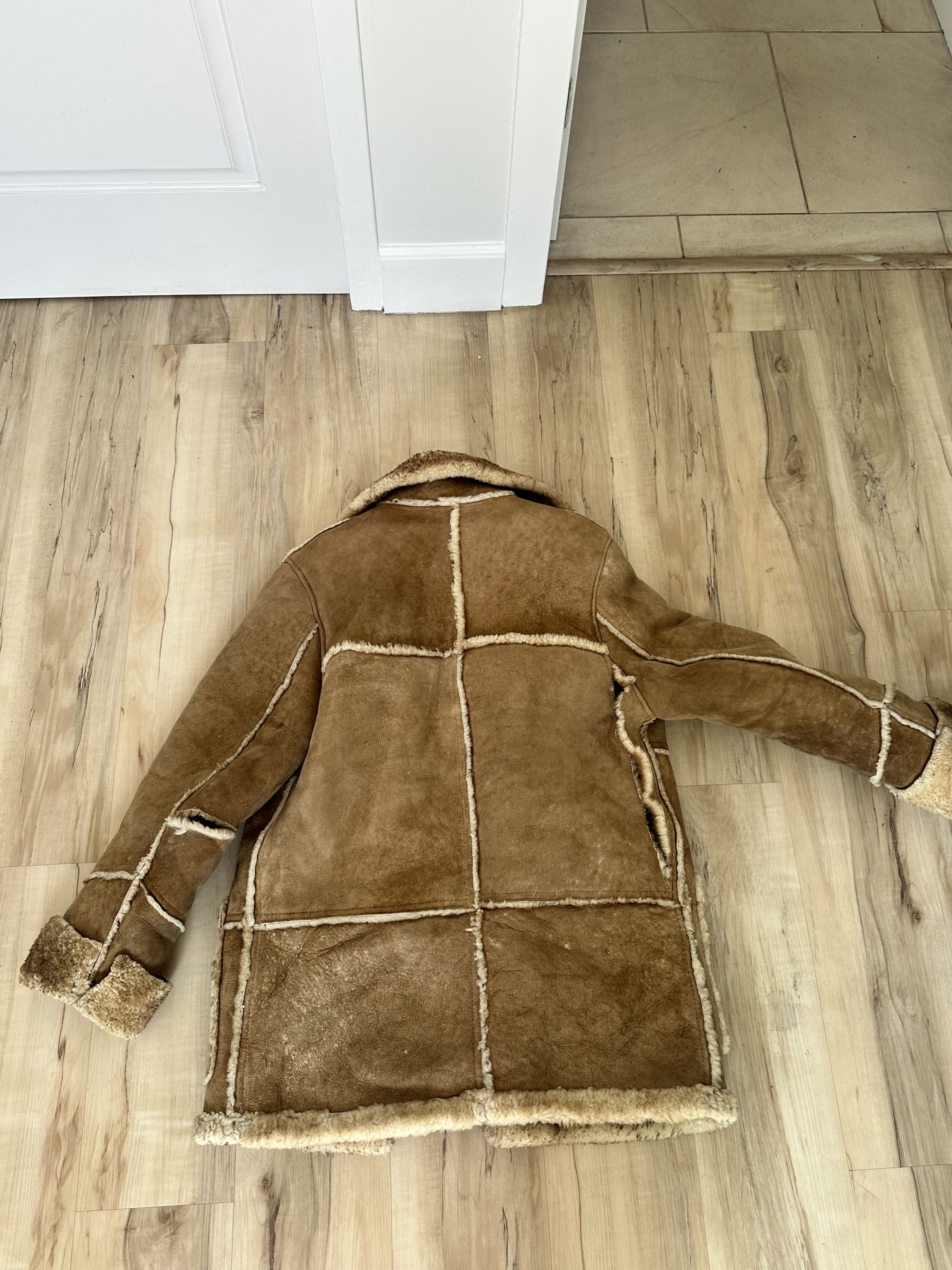 Vintage Vintage Fur Jacket Size L (Some Rips) Size US L / EU 52-54 / 3 - 2 Thumbnail