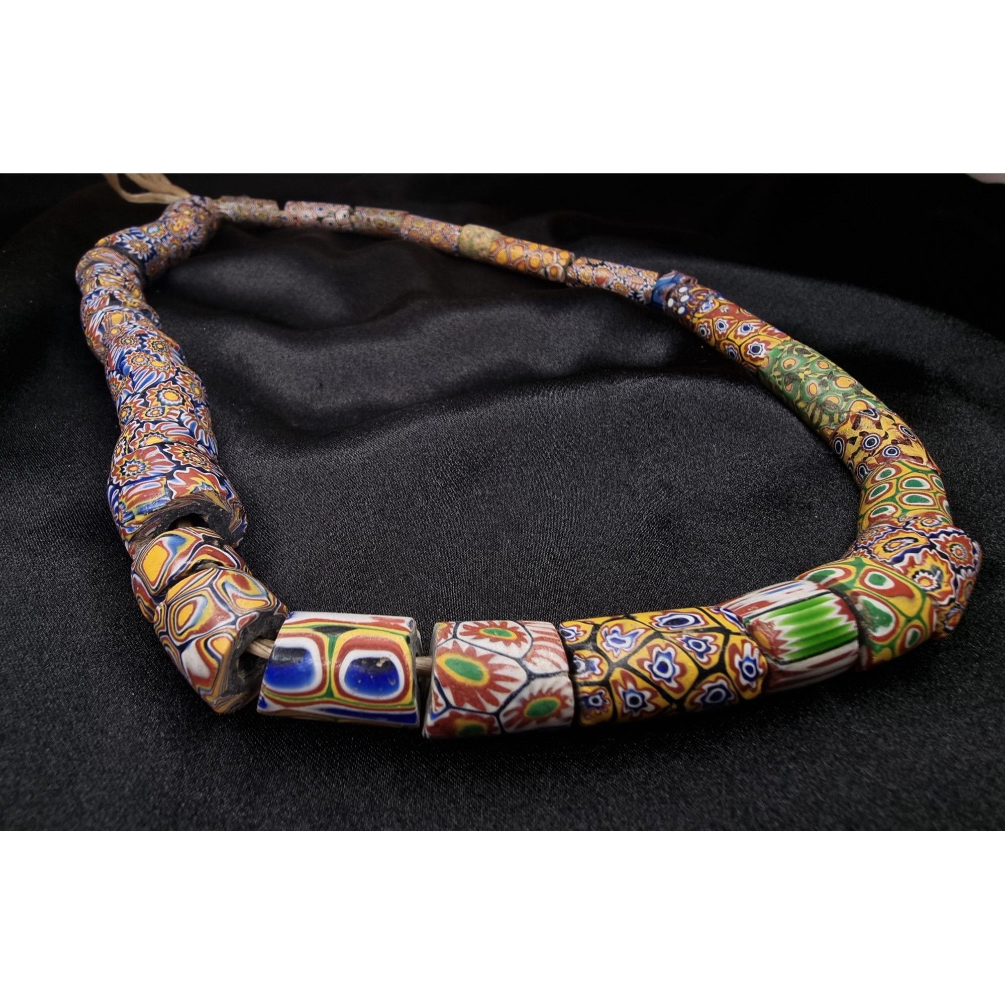 Vintage Antique African Millefiori Trade Bead Necklace Handmade Glas Size ONE SIZE - 4 Thumbnail